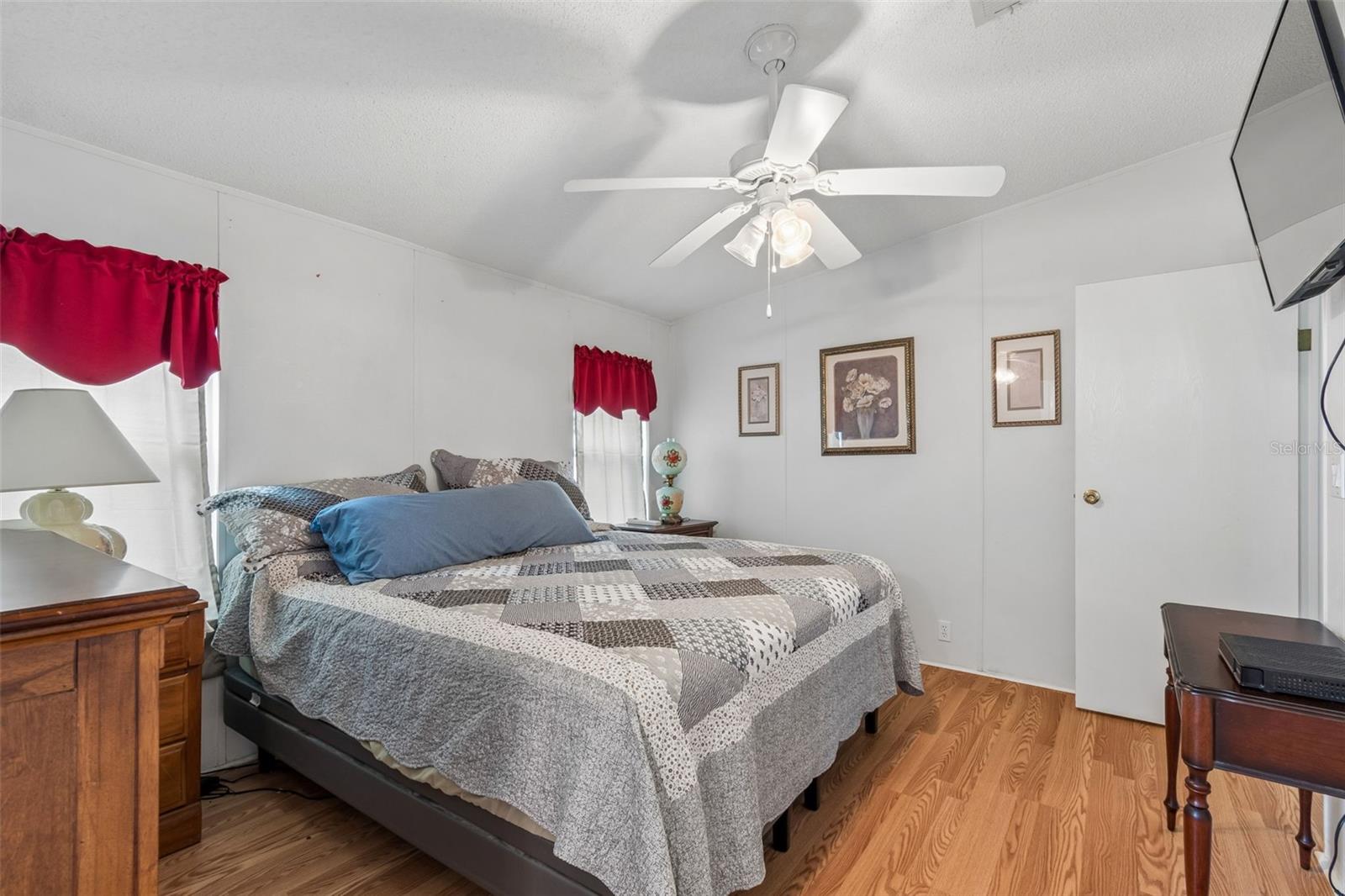 37644 PINATA AVE — photo 43