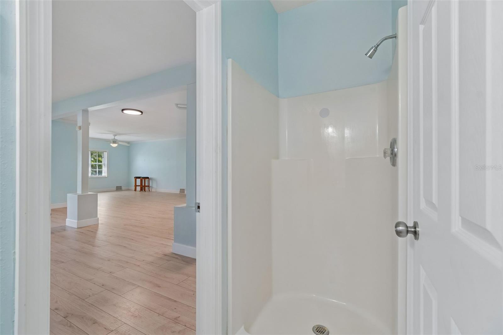 6211 BAYSIDE DR — photo 19