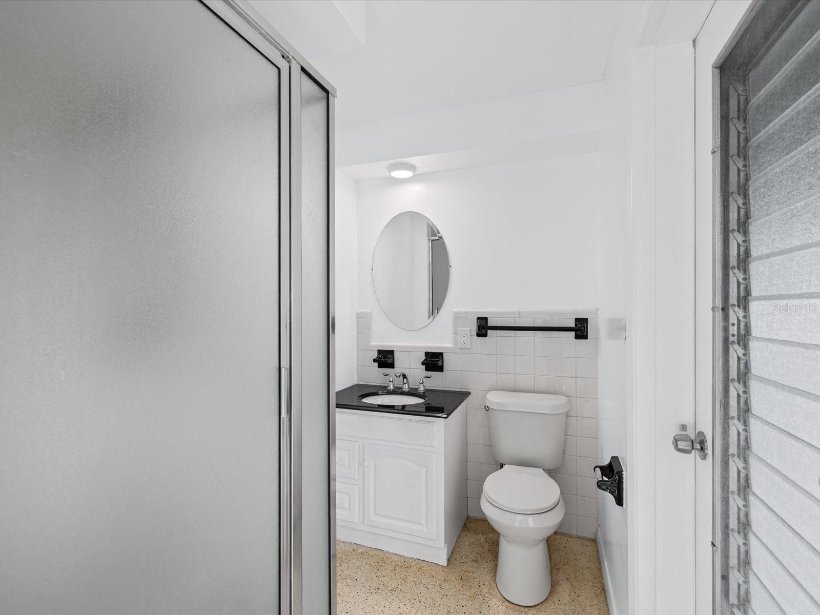 865 IMPERIAL DR — photo 19