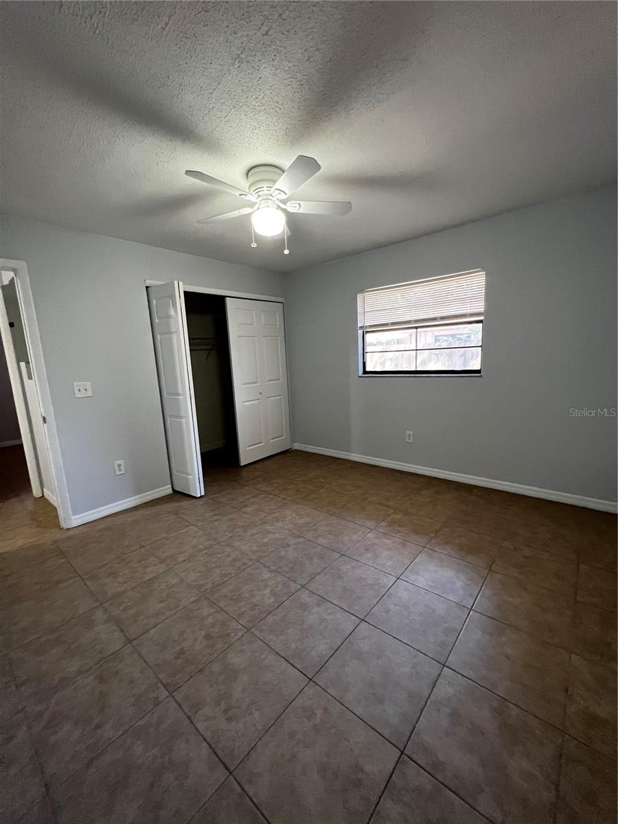 950 BELTREES ST — photo 14