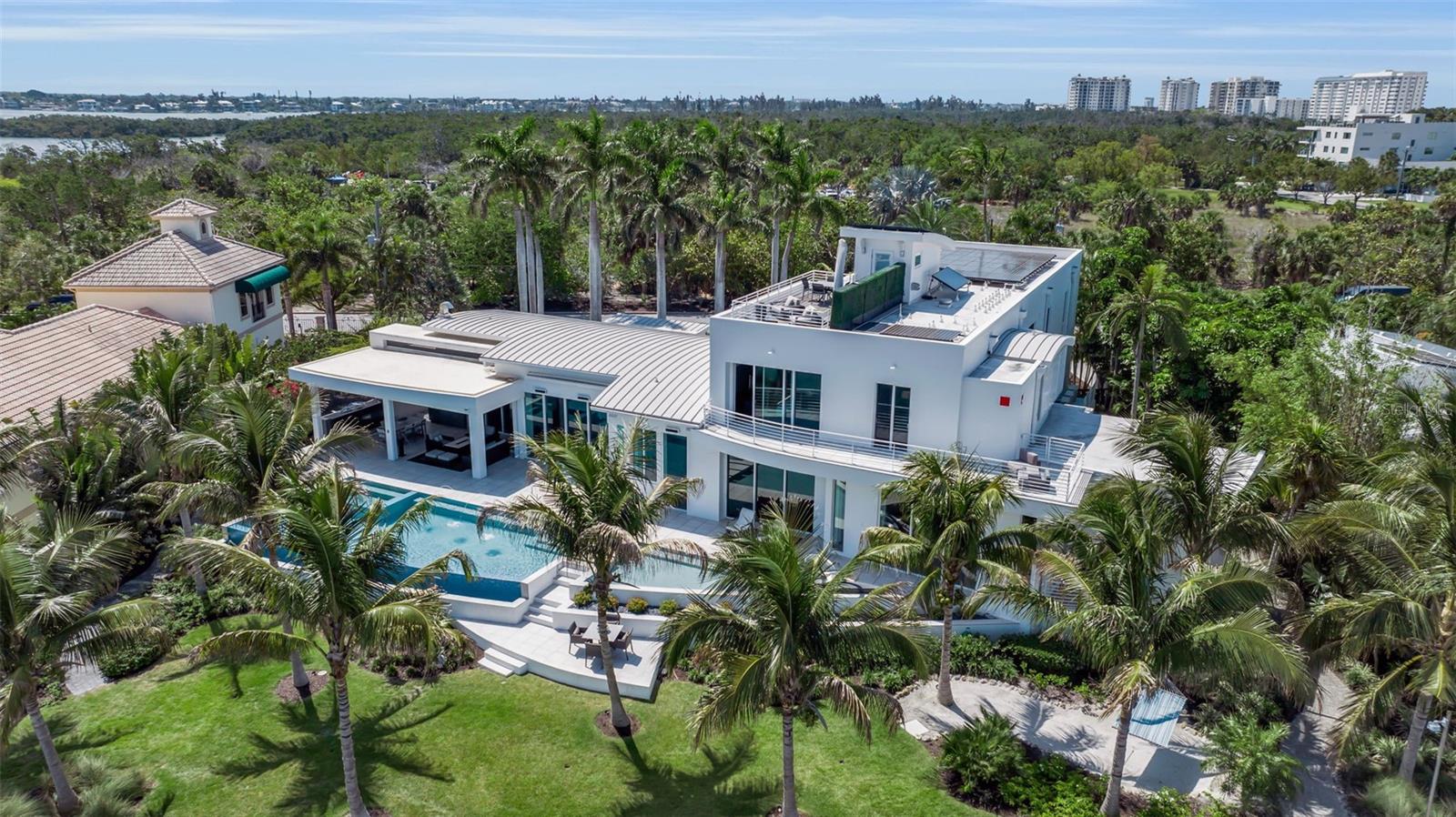 445 MCKINLEY DR — photo 11