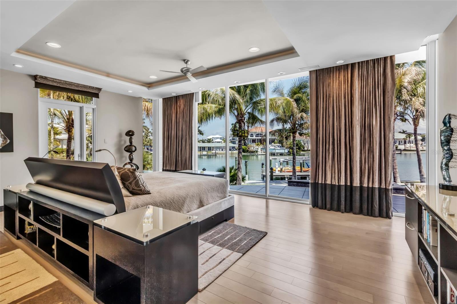 445 MCKINLEY DR — photo 37