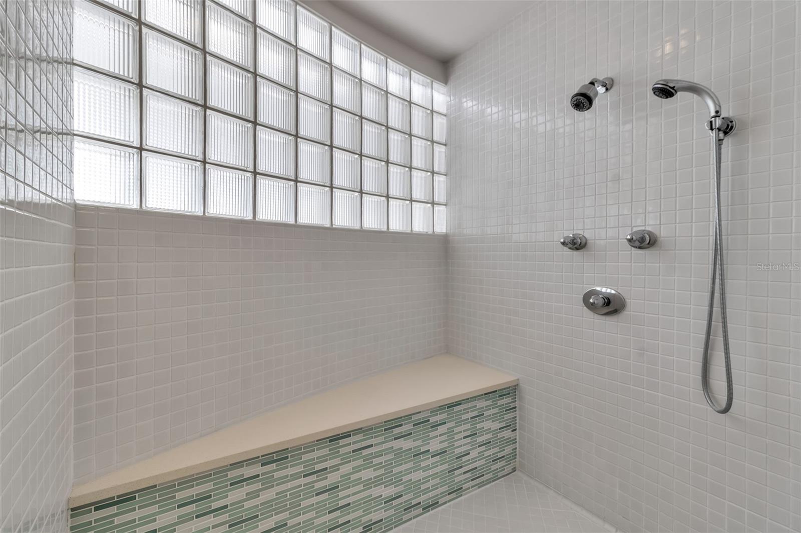 445 MCKINLEY DR — photo 54
