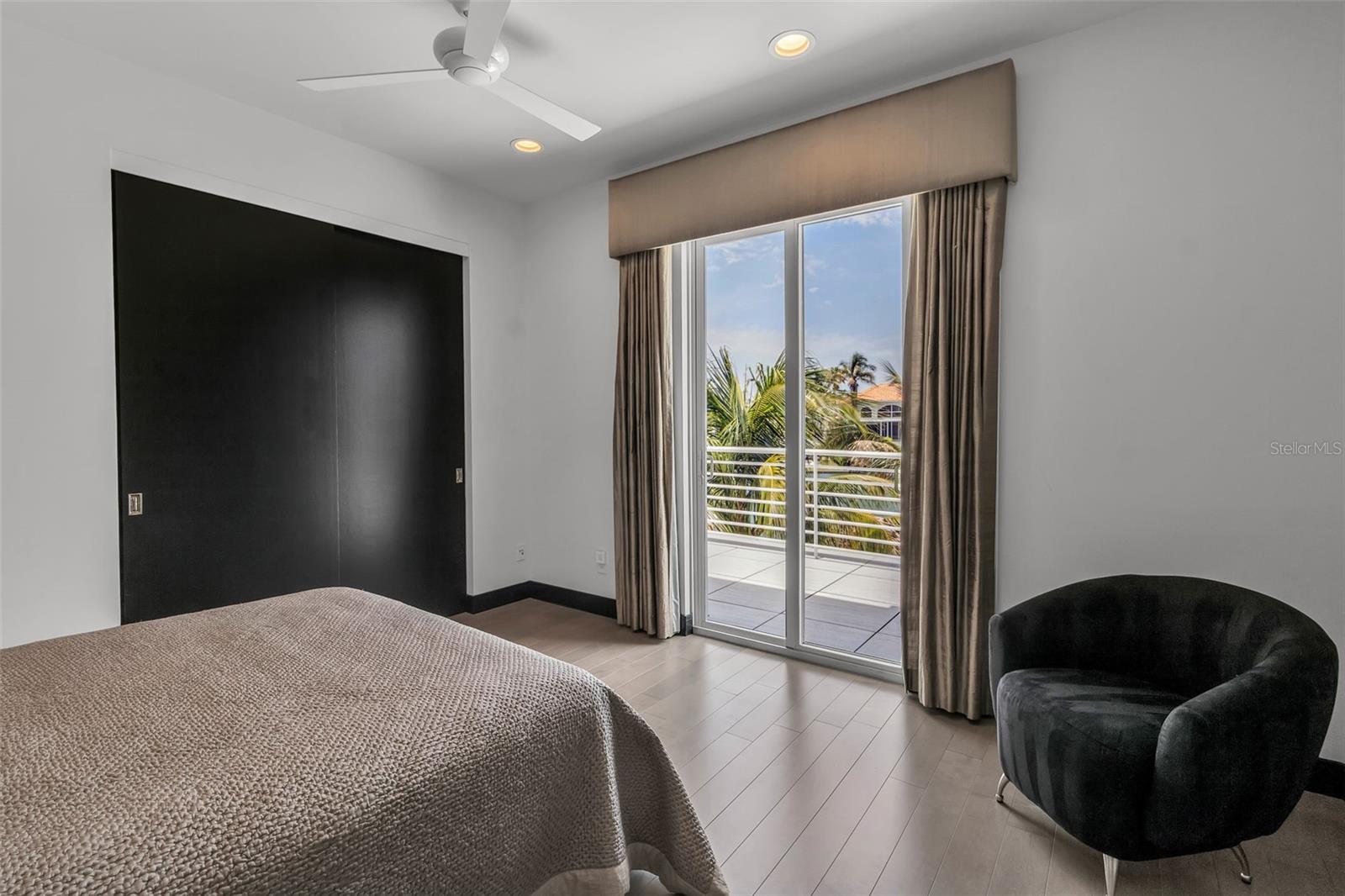 445 MCKINLEY DR — photo 55
