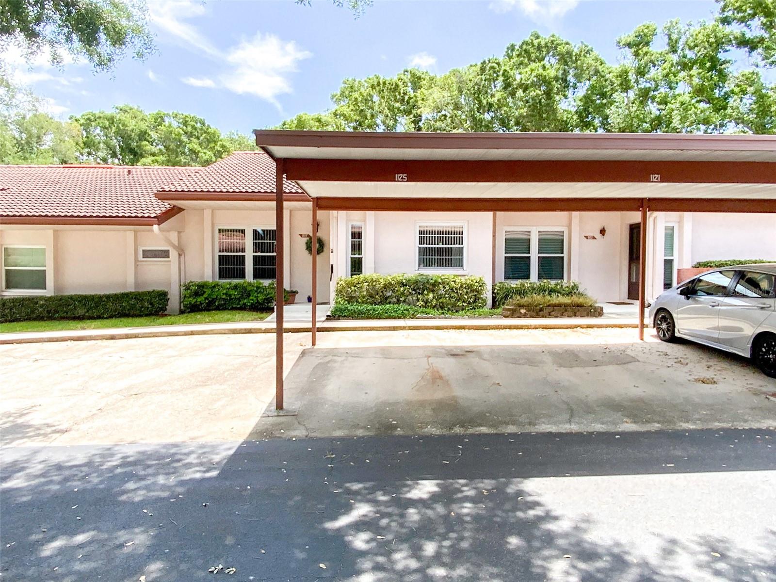 1125 MONTROSE PL — photo 21