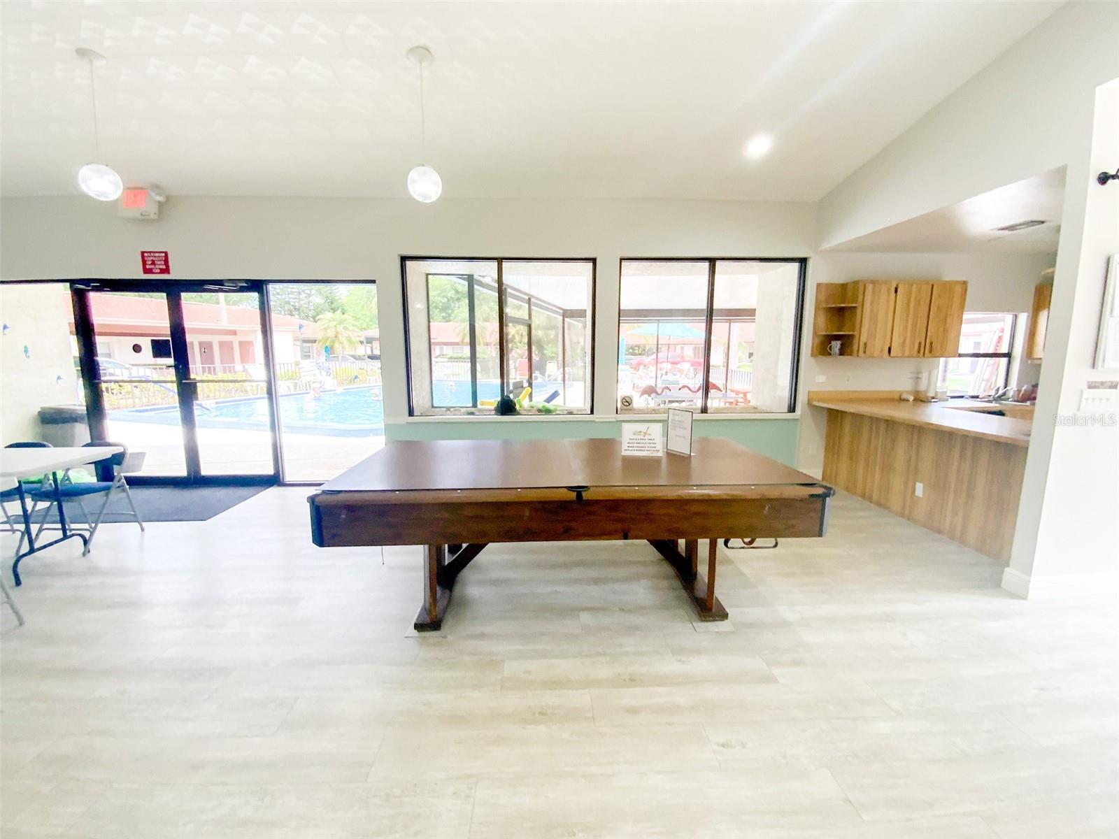 1125 MONTROSE PL — photo 30