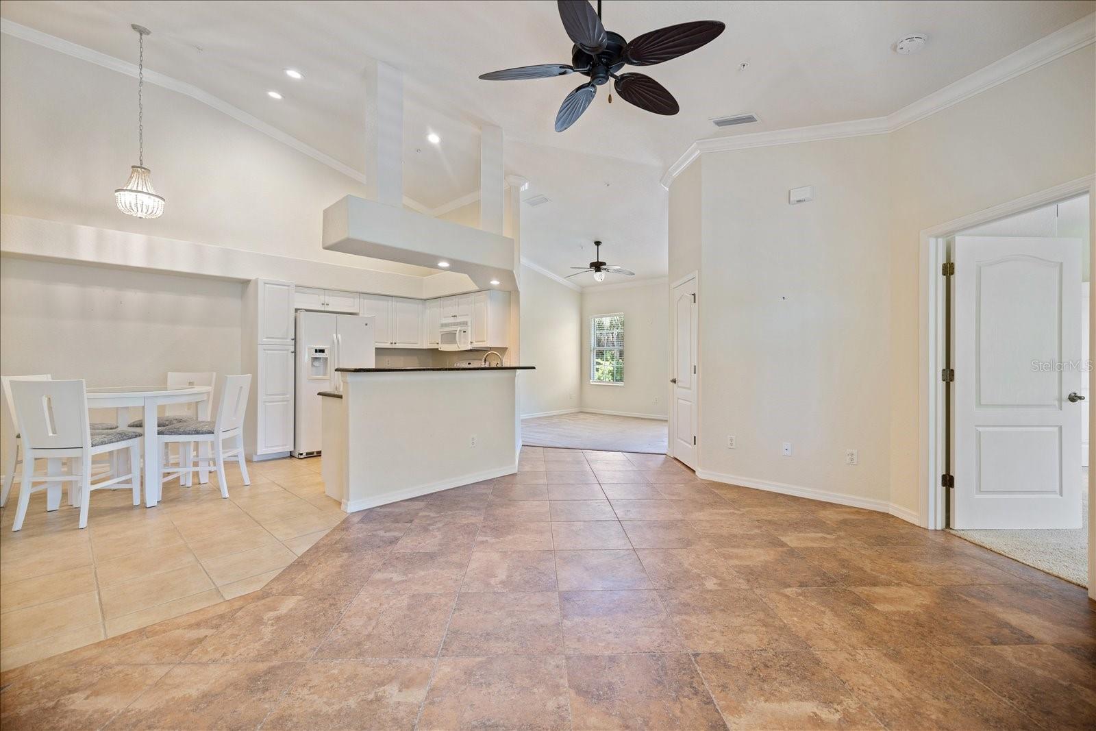 300 GARDENS EDGE DR #324 — photo 9