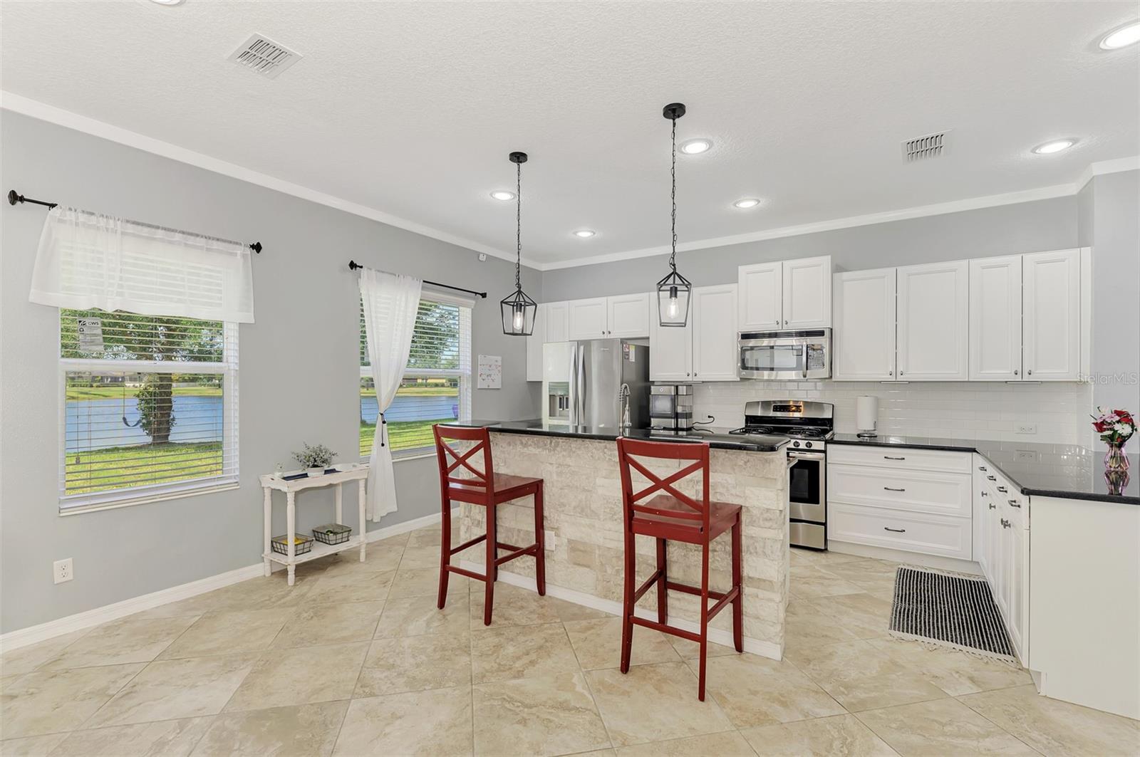 5008 MISSION PARK LN — photo 22