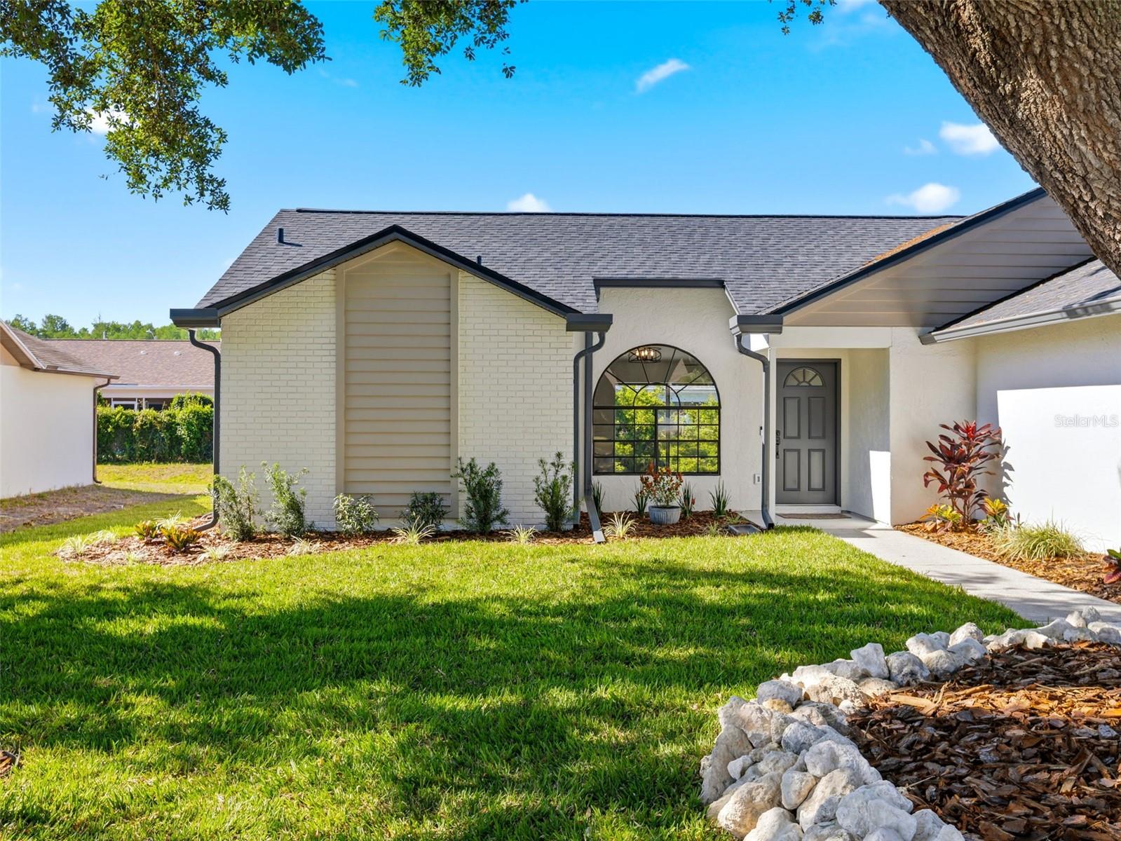 8452 YEARLING LN — photo 4