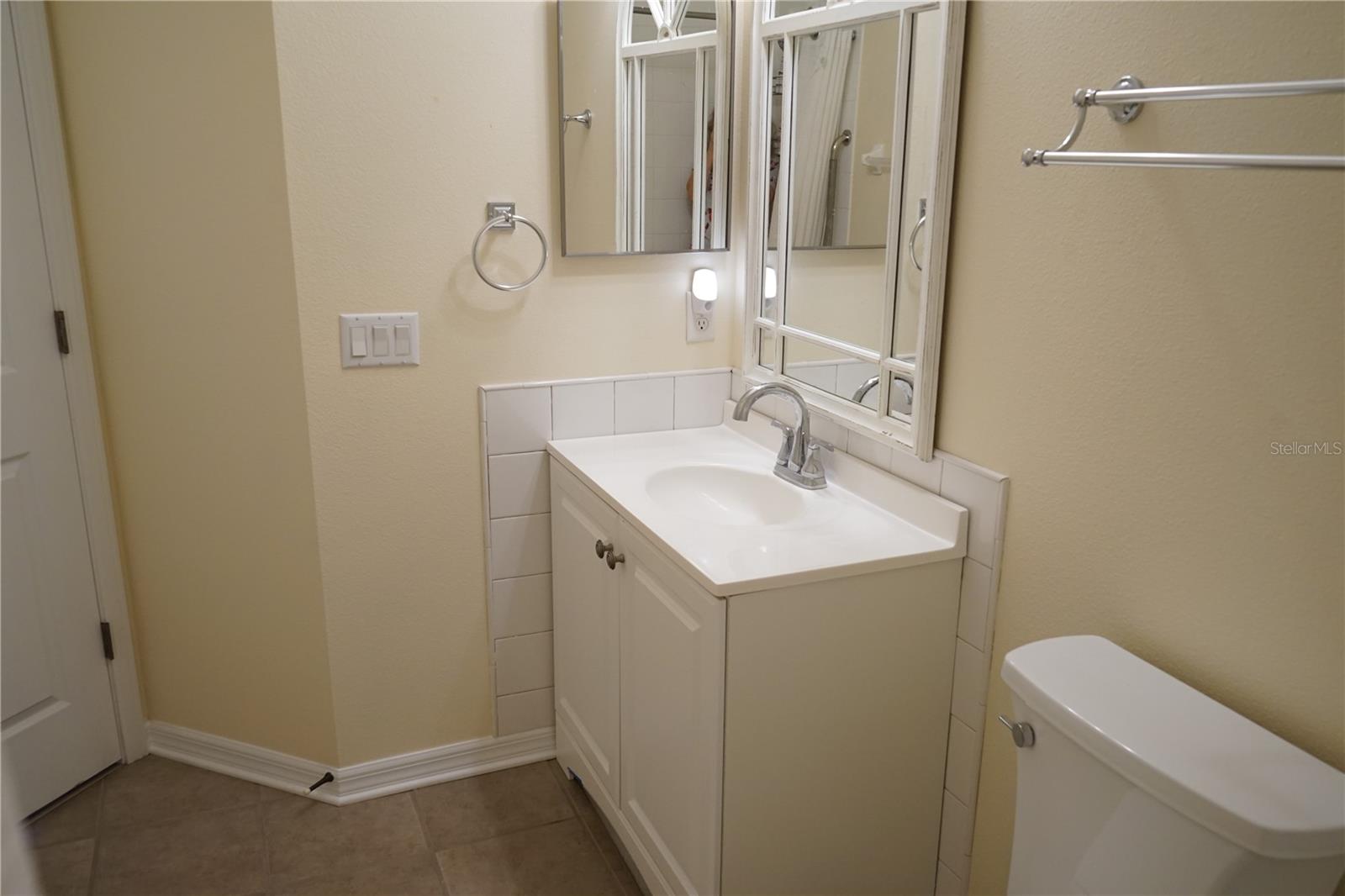 201 SUNSET CREST CT — photo 47