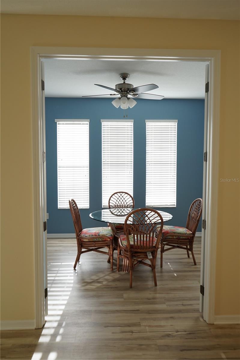 201 SUNSET CREST CT — photo 17