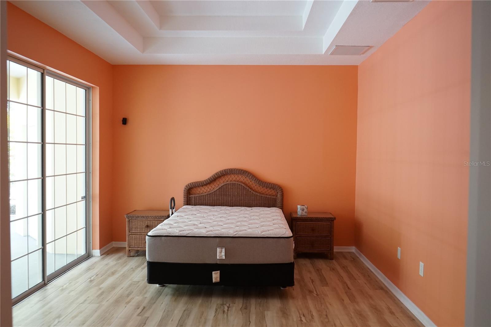 201 SUNSET CREST CT — photo 27