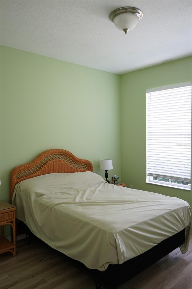 201 SUNSET CREST CT — photo 43