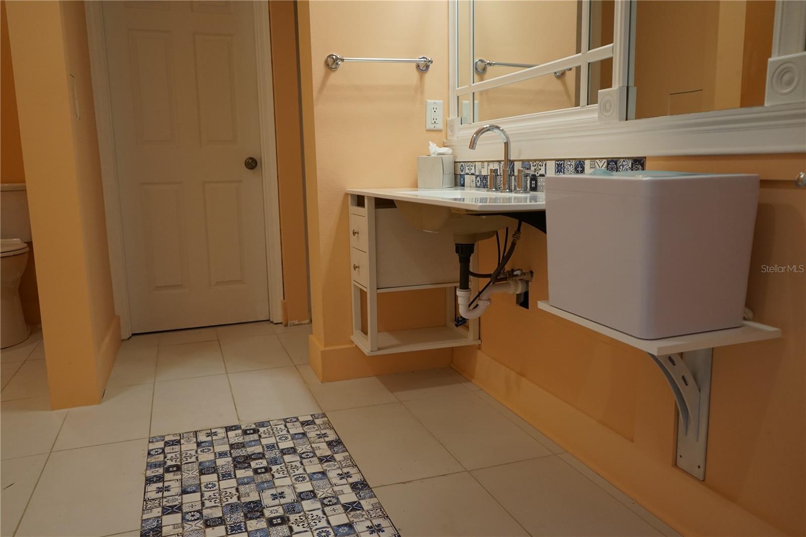 201 SUNSET CREST CT — photo 33