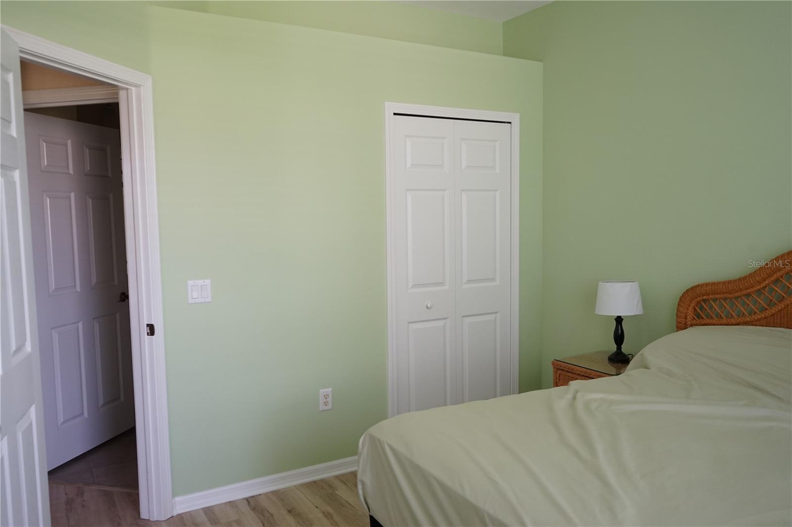 201 SUNSET CREST CT — photo 44