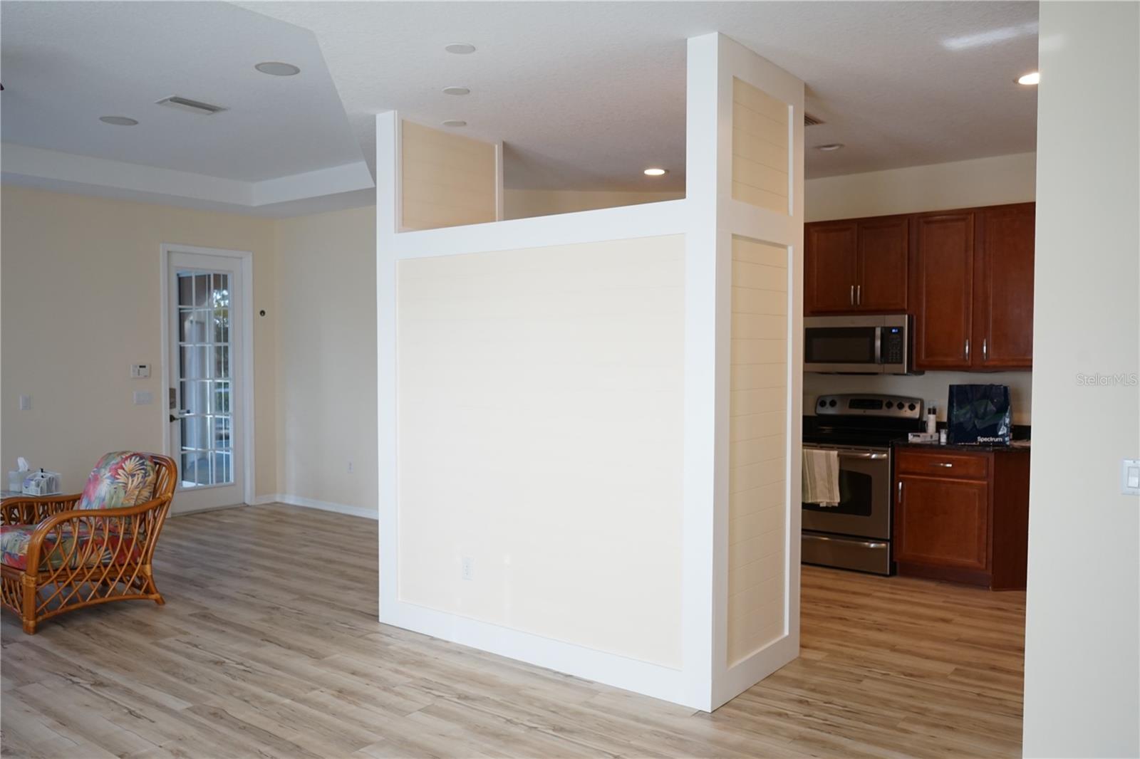 201 SUNSET CREST CT — photo 12