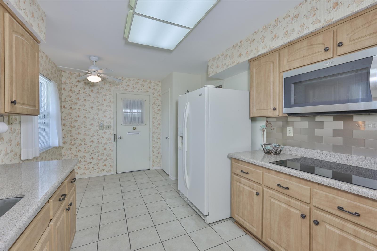 1525 ALLEGHENY DR — photo 29