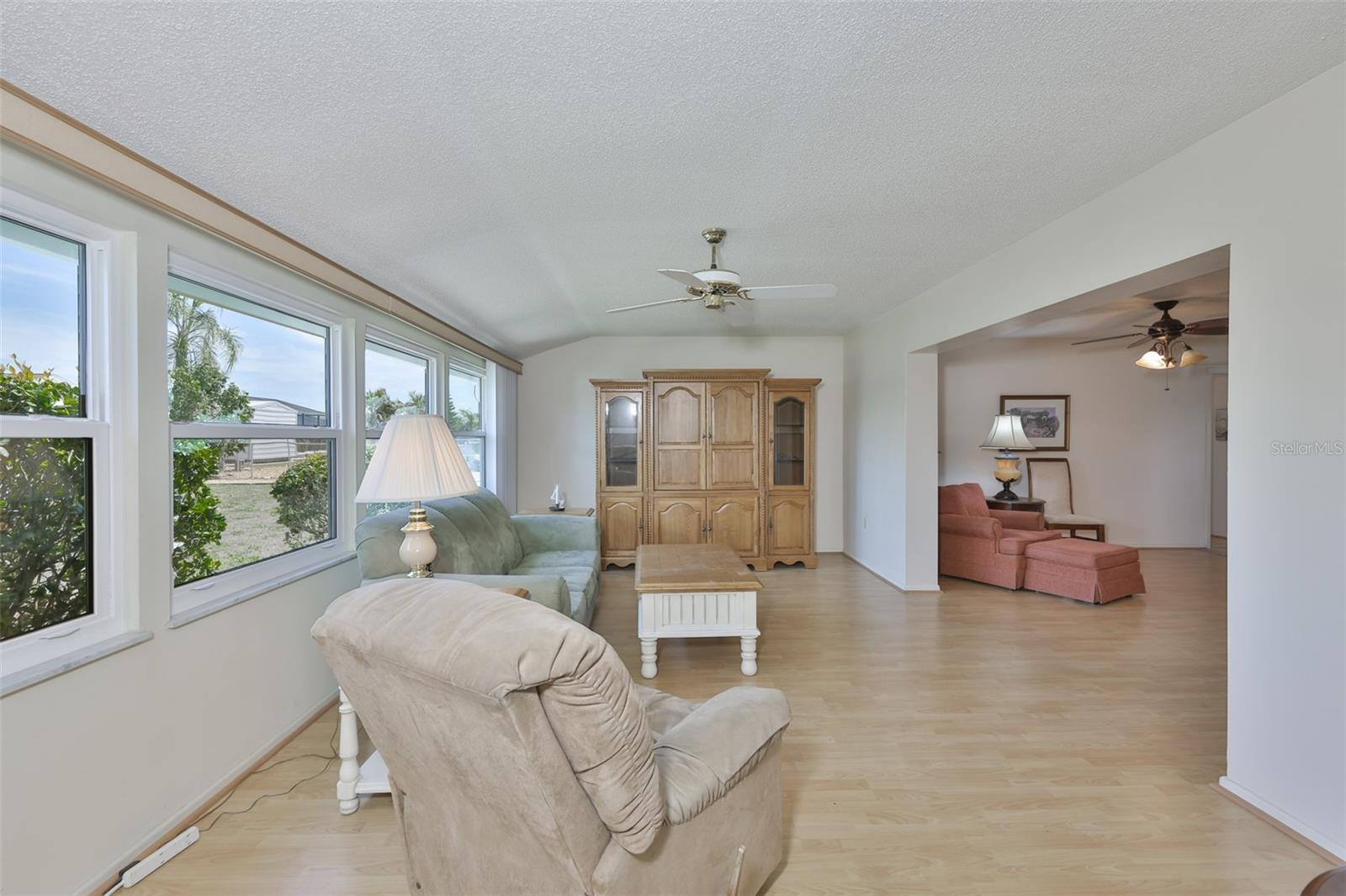 1525 ALLEGHENY DR — photo 11