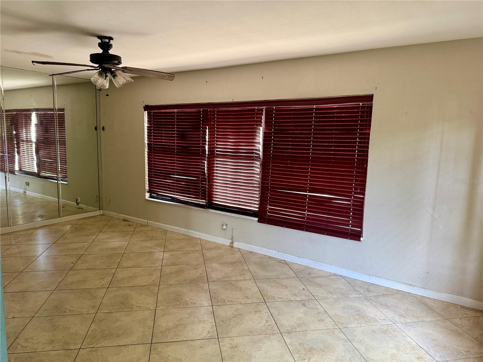 3018 W AILEEN ST — photo 5