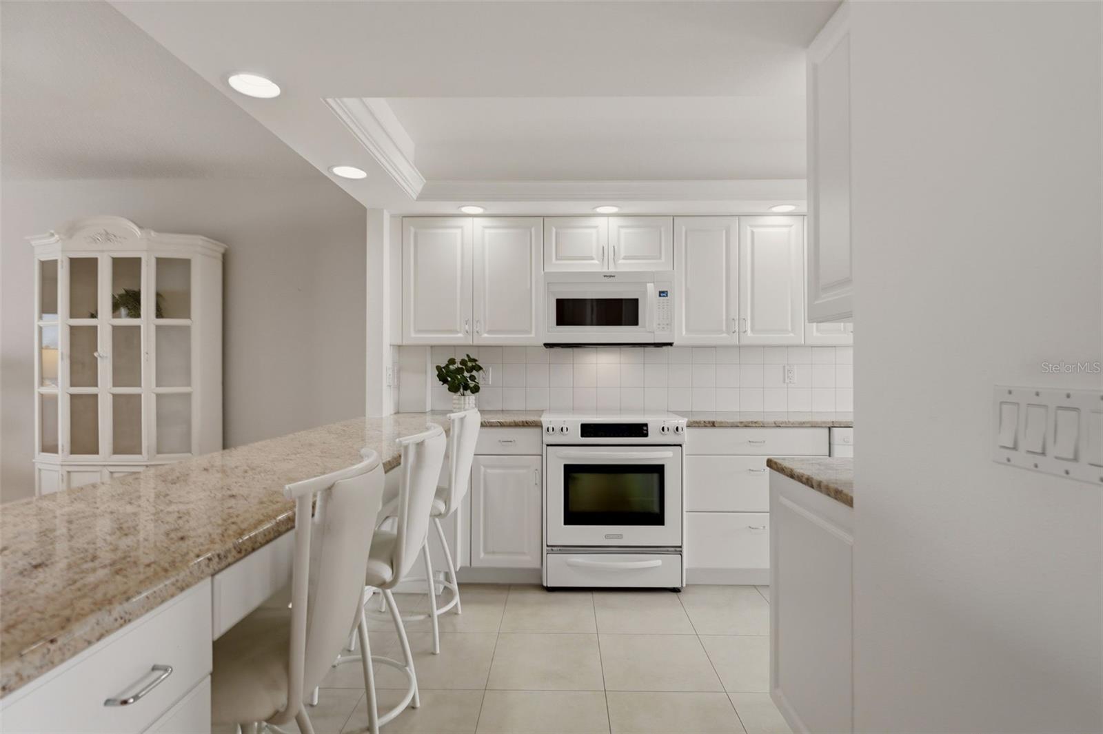1150 TARPON CENTER DR #304 — photo 9