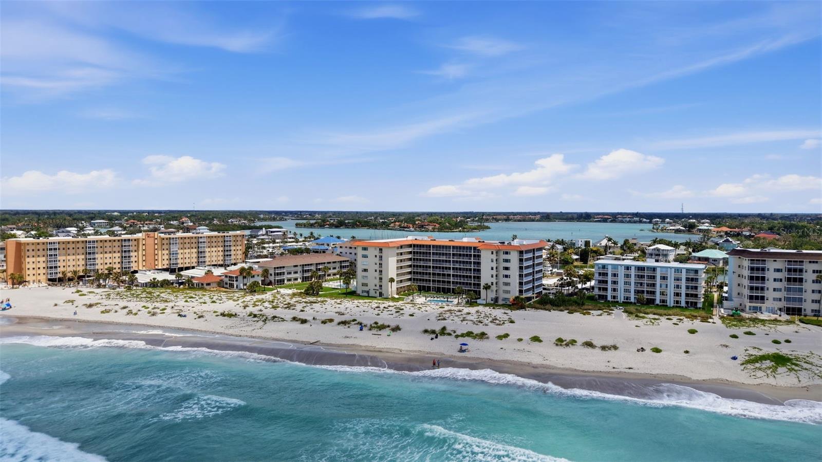 1150 TARPON CENTER DR #304 — photo 43