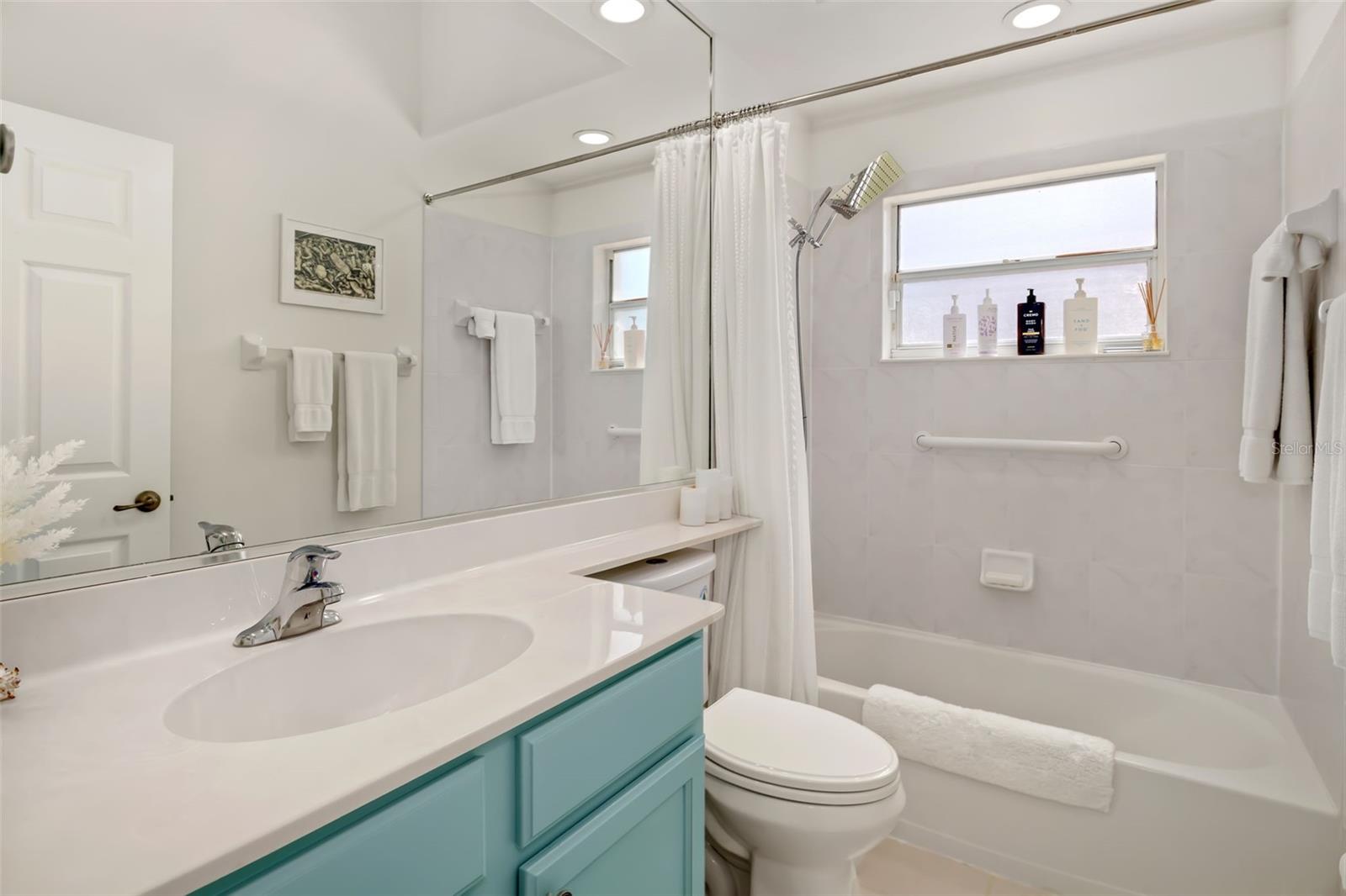 6413 GRAND POINT AVE — photo 26