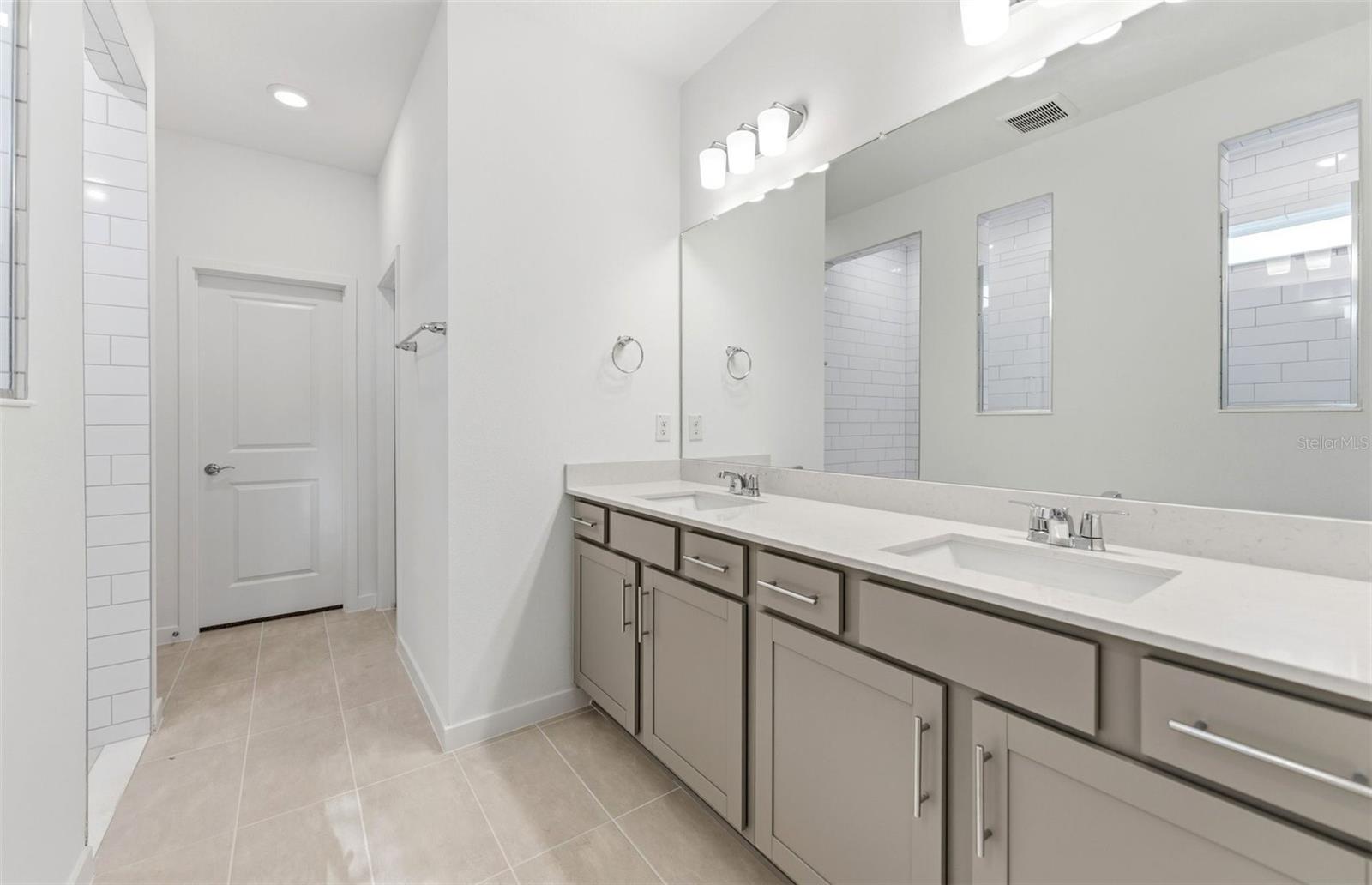 37834 CLINCH CIR — photo 8
