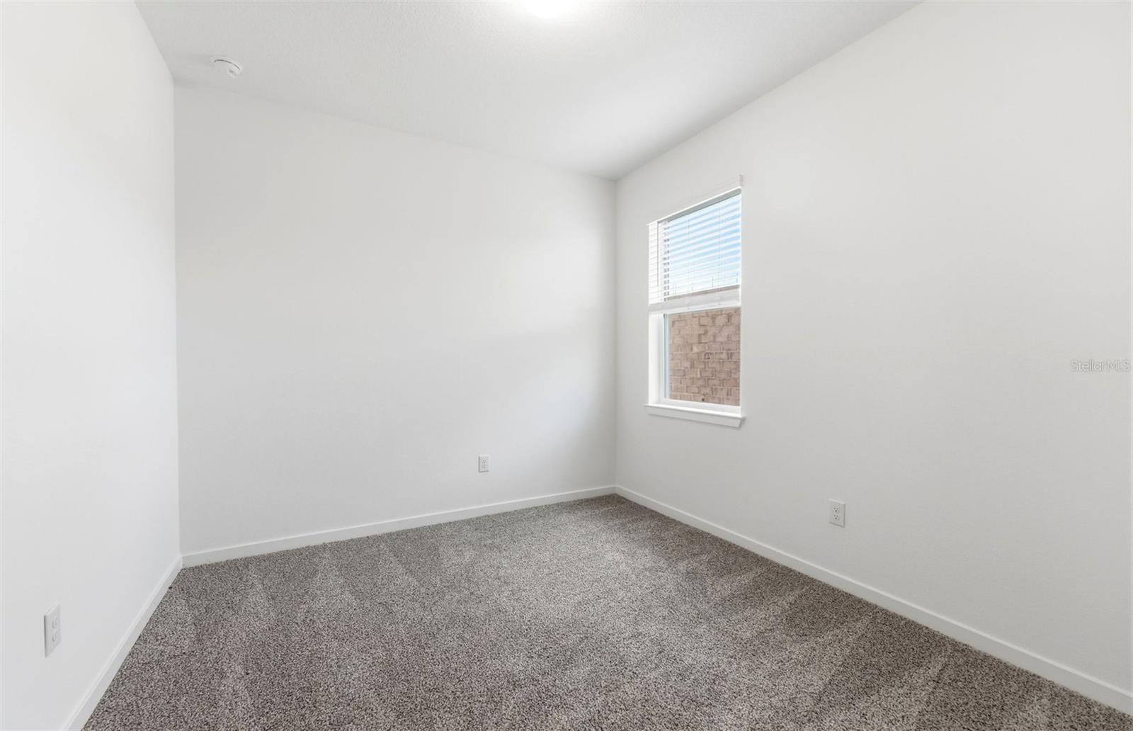 37834 CLINCH CIR — photo 13