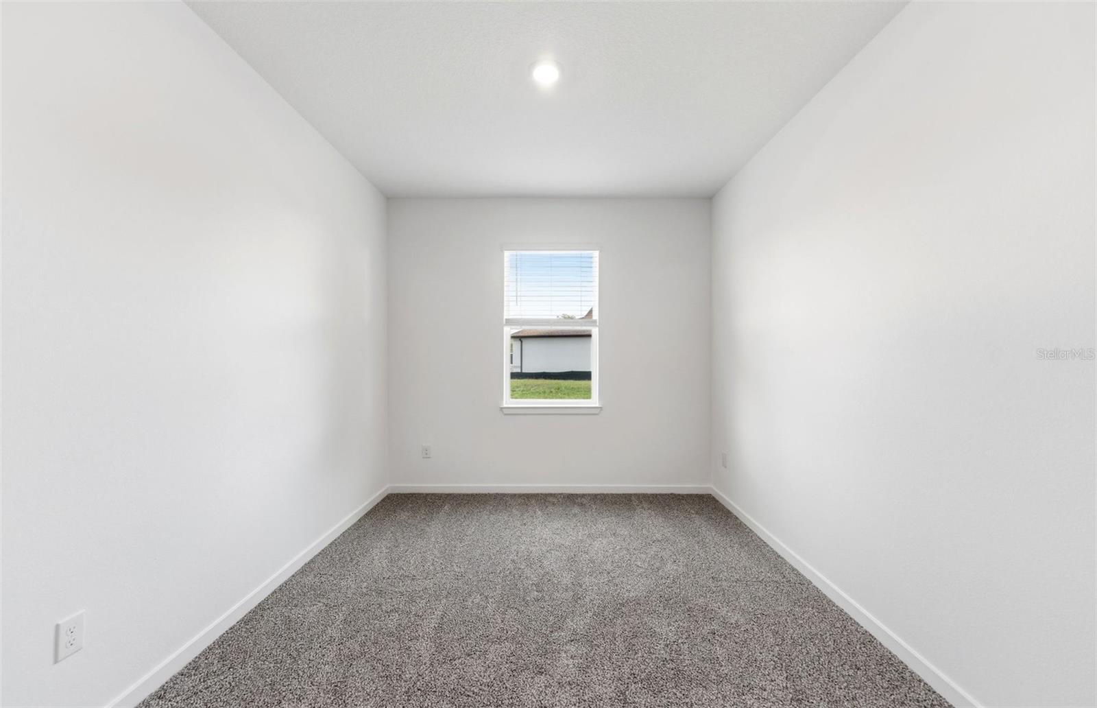37834 CLINCH CIR — photo 15