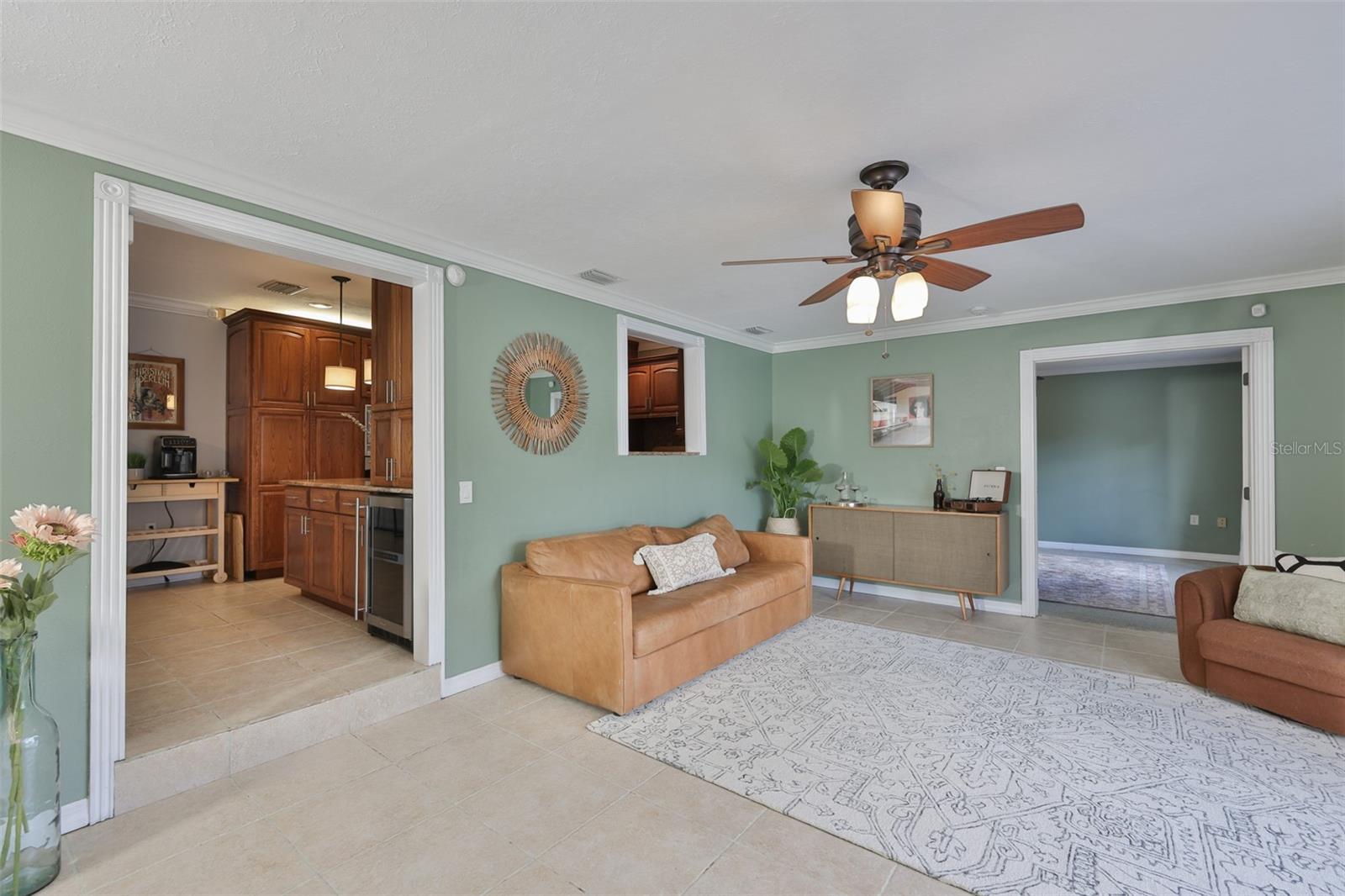 1311 ESTATEWOOD DR — photo 17