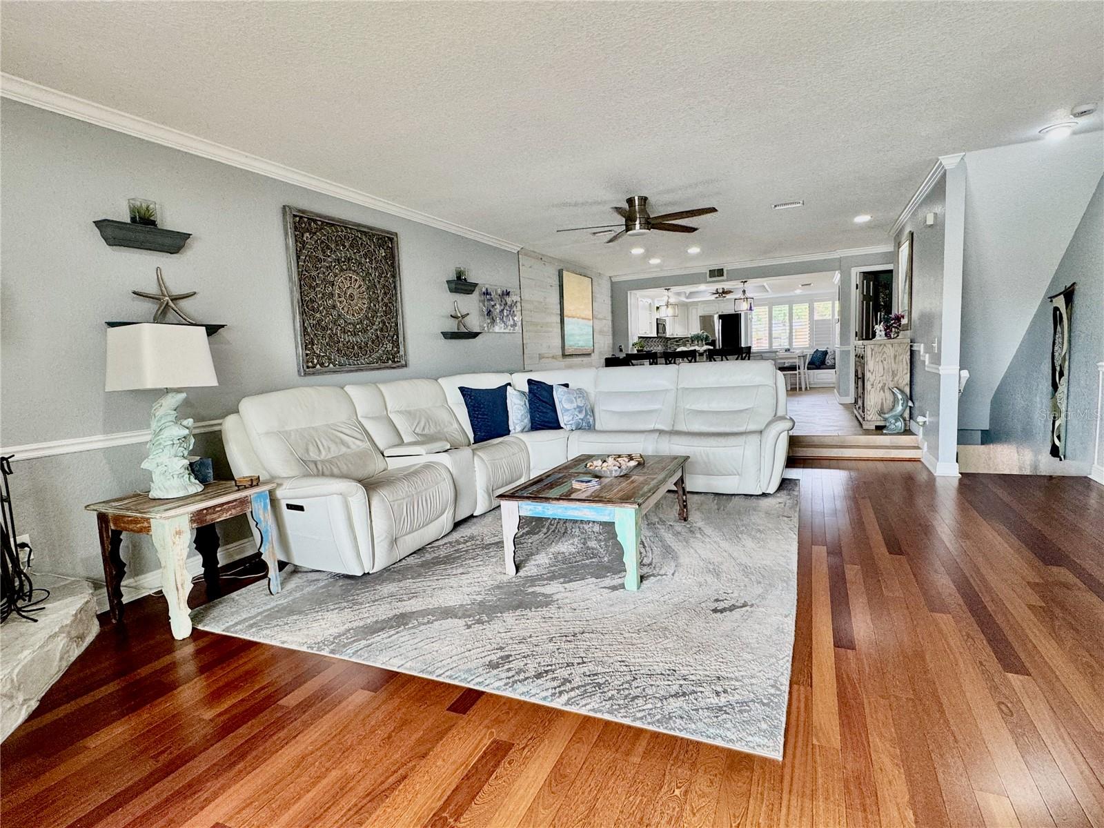 513 HAVEN POINT DR — photo 8