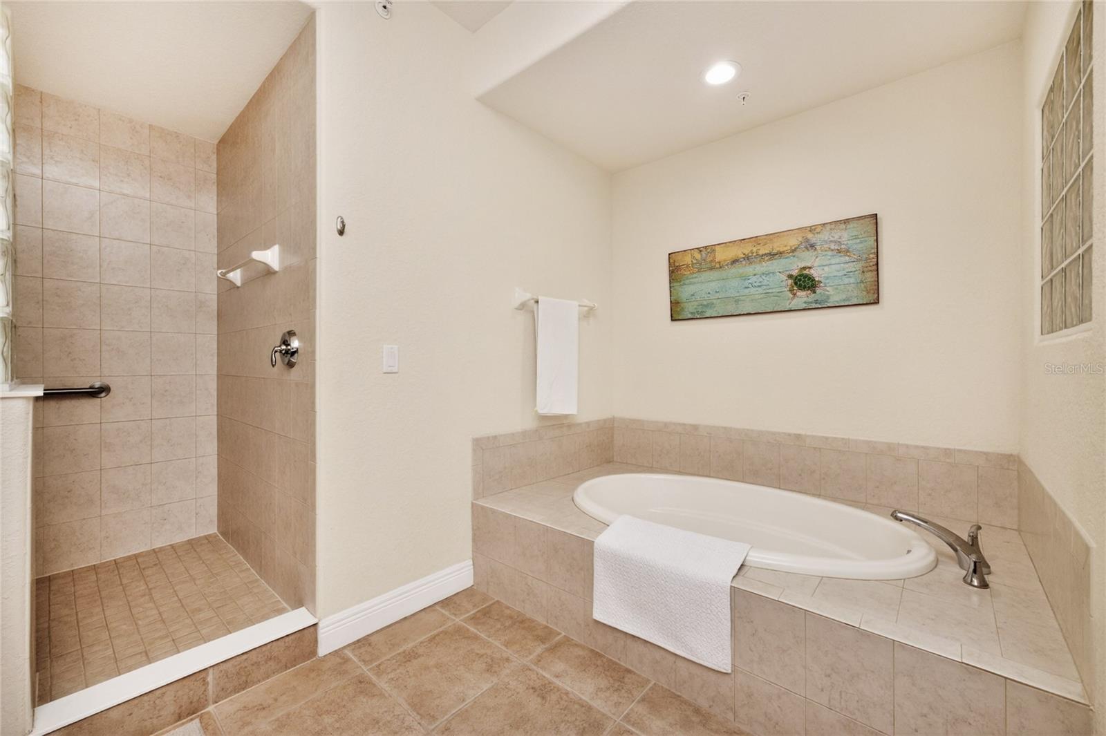 167 TAMPA AVE E #513 — photo 38
