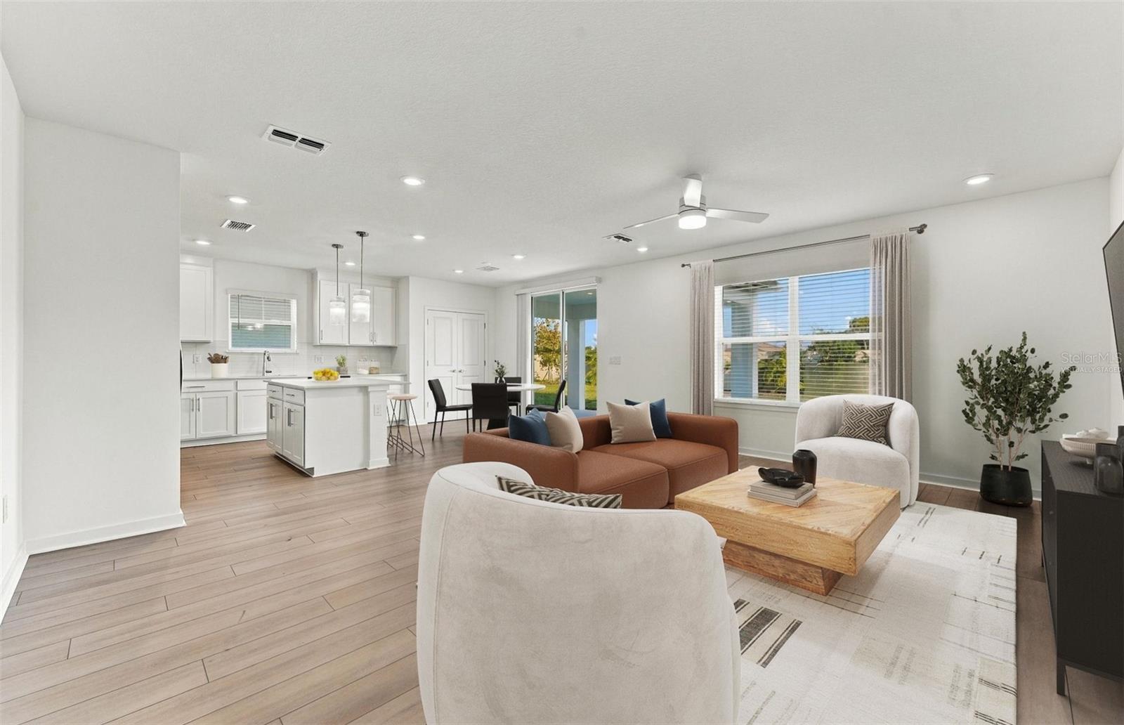 9748 CRESCENT MOON DR — photo 2