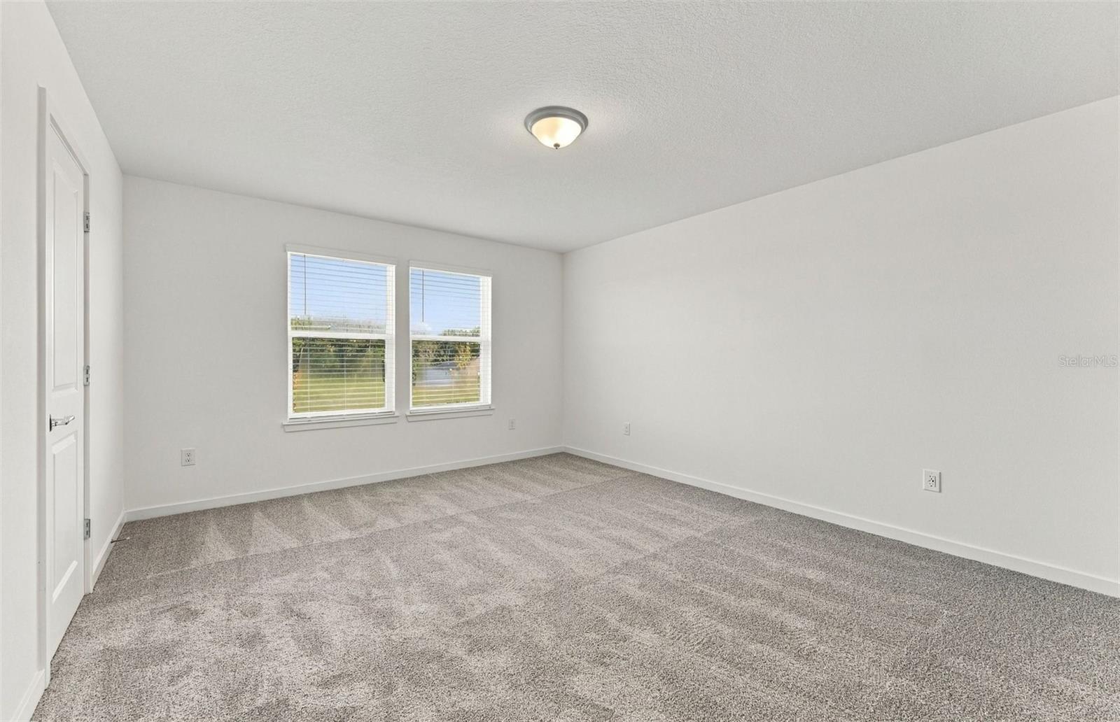 9748 CRESCENT MOON DR — photo 12