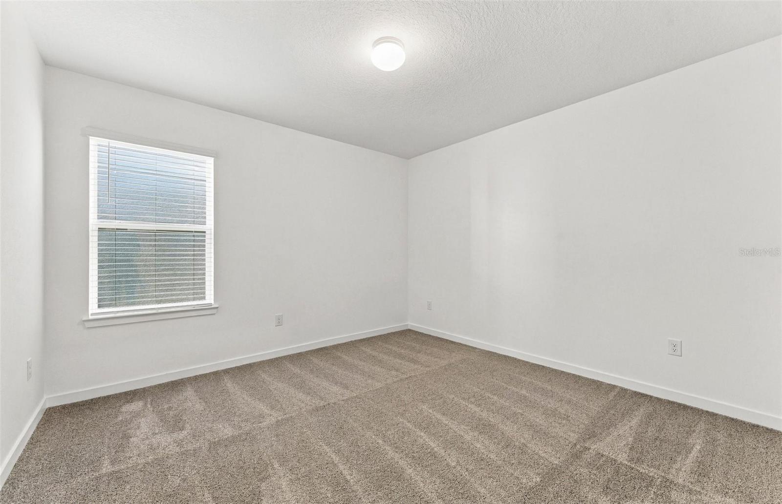 9748 CRESCENT MOON DR — photo 9