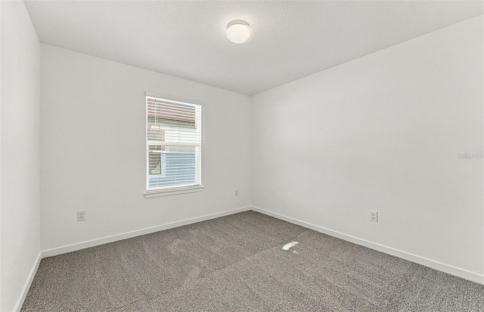 9748 CRESCENT MOON DR — photo 18