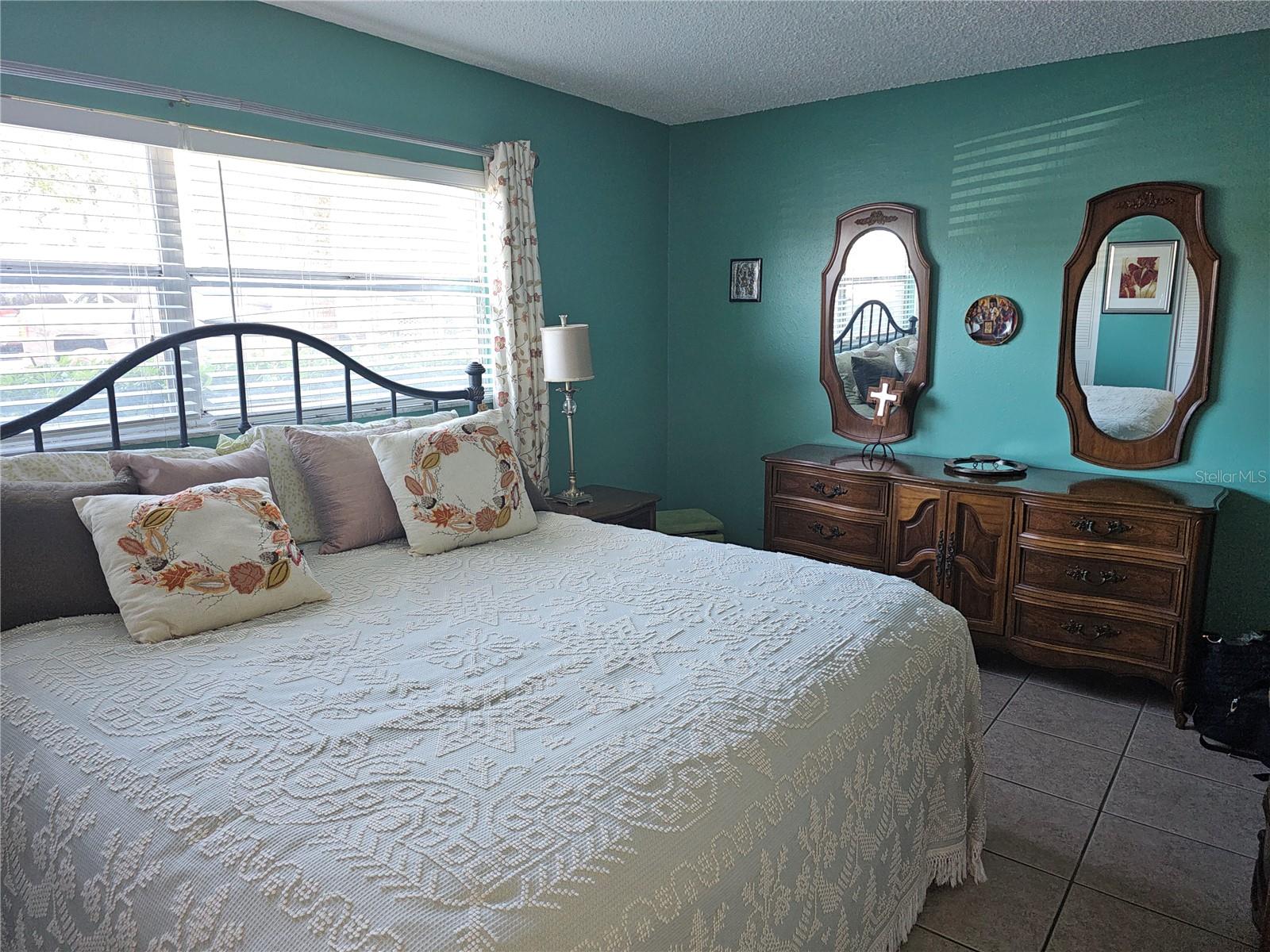 2525 W BAY DR #A13 — photo 2