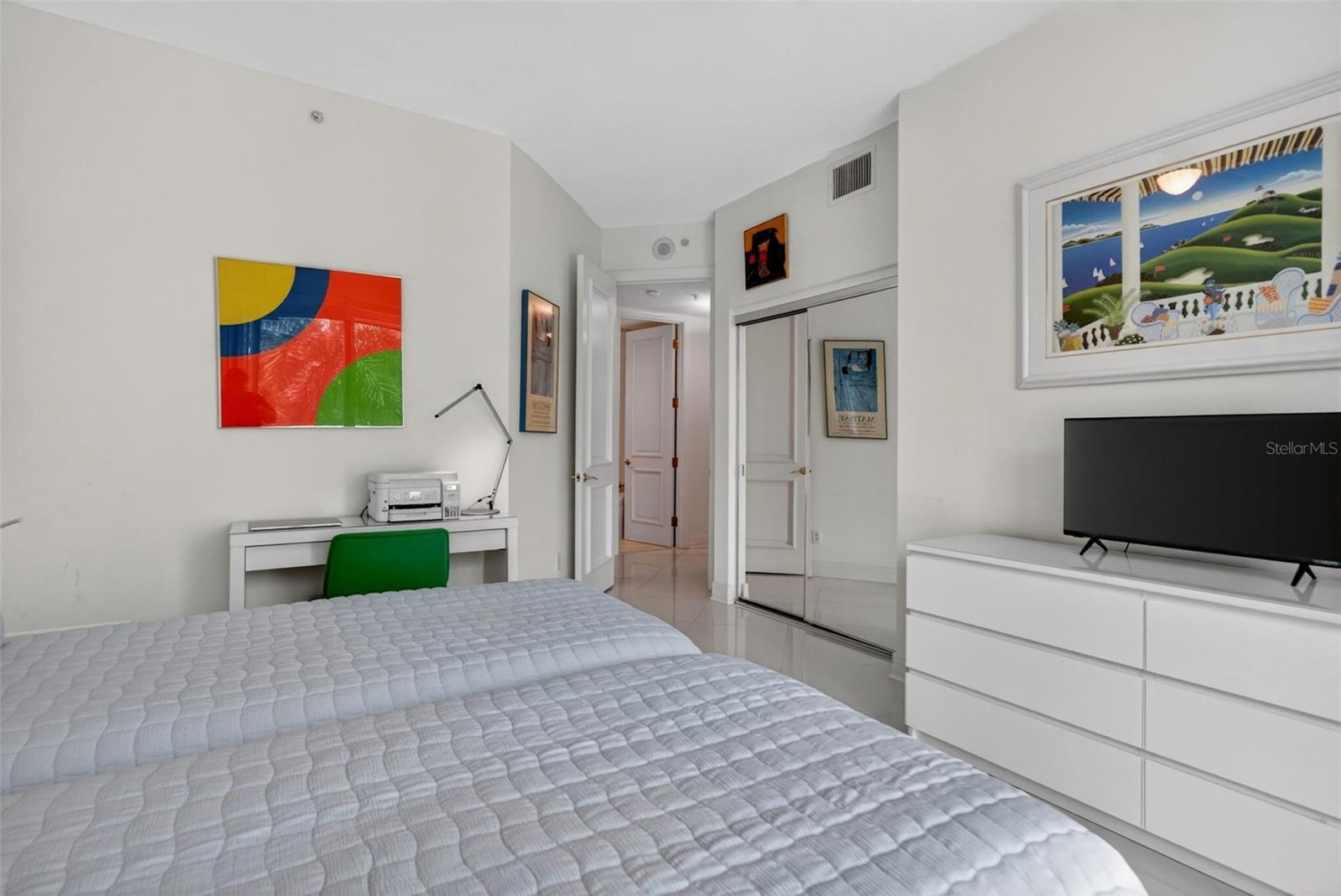 340 S PALM AVE #14 — photo 34