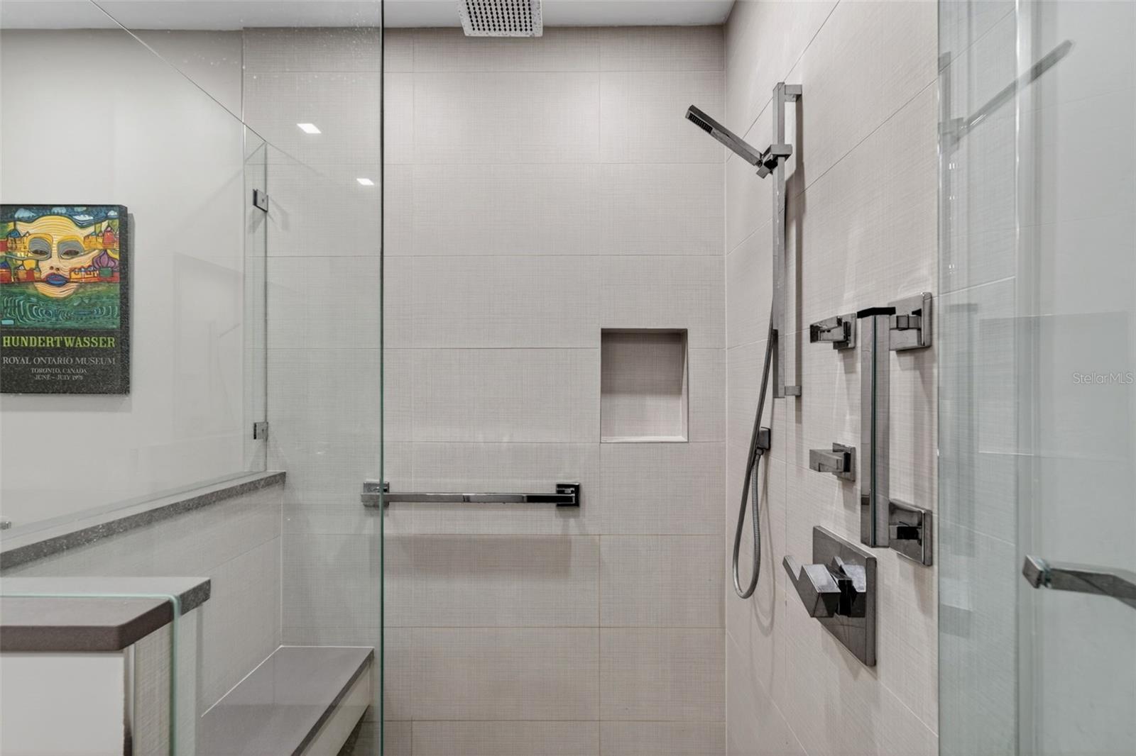 340 S PALM AVE #14 — photo 37