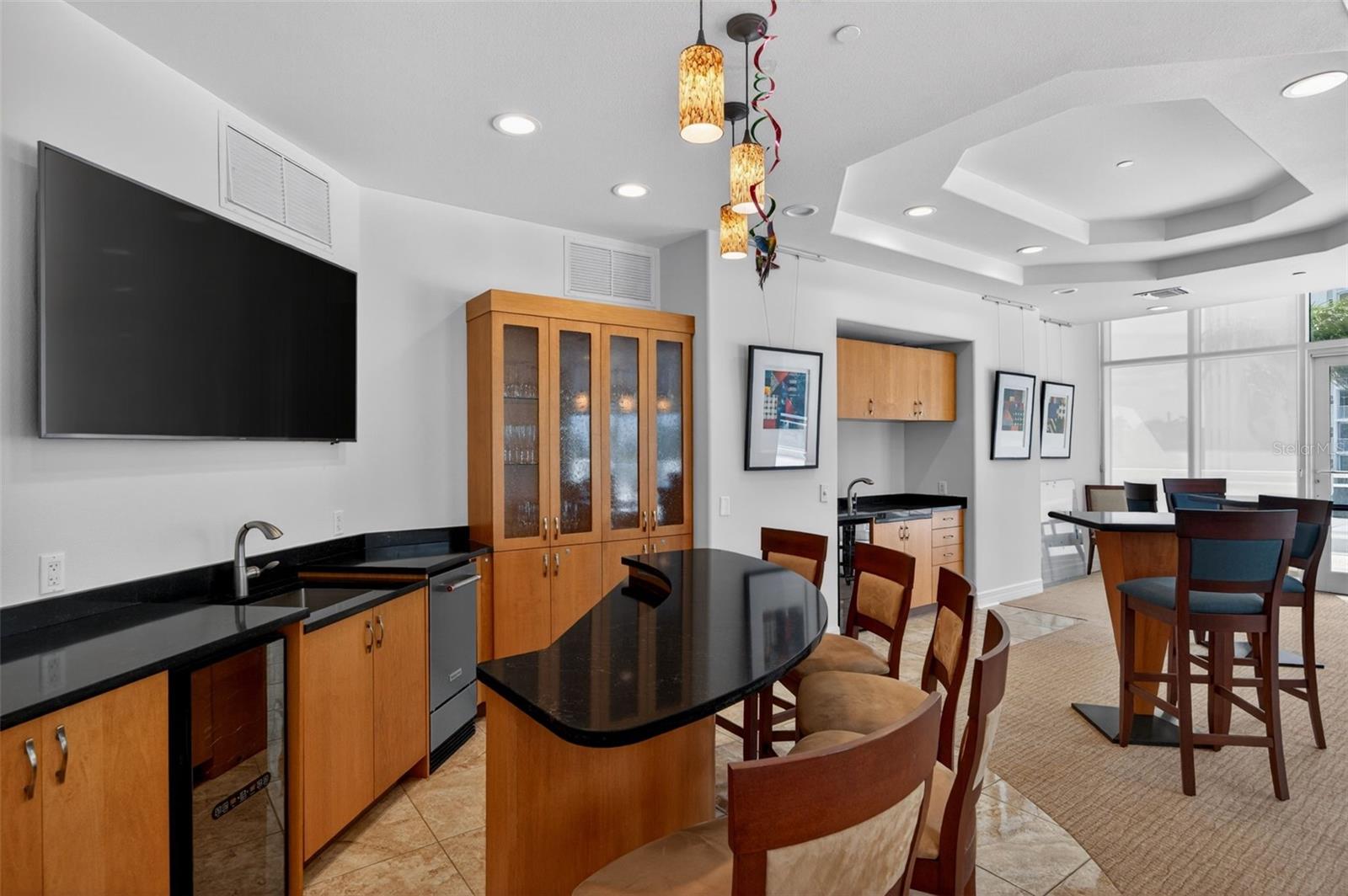 340 S PALM AVE #14 — photo 57
