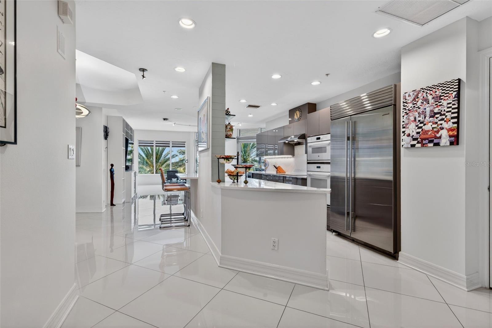 340 S PALM AVE #14 — photo 14