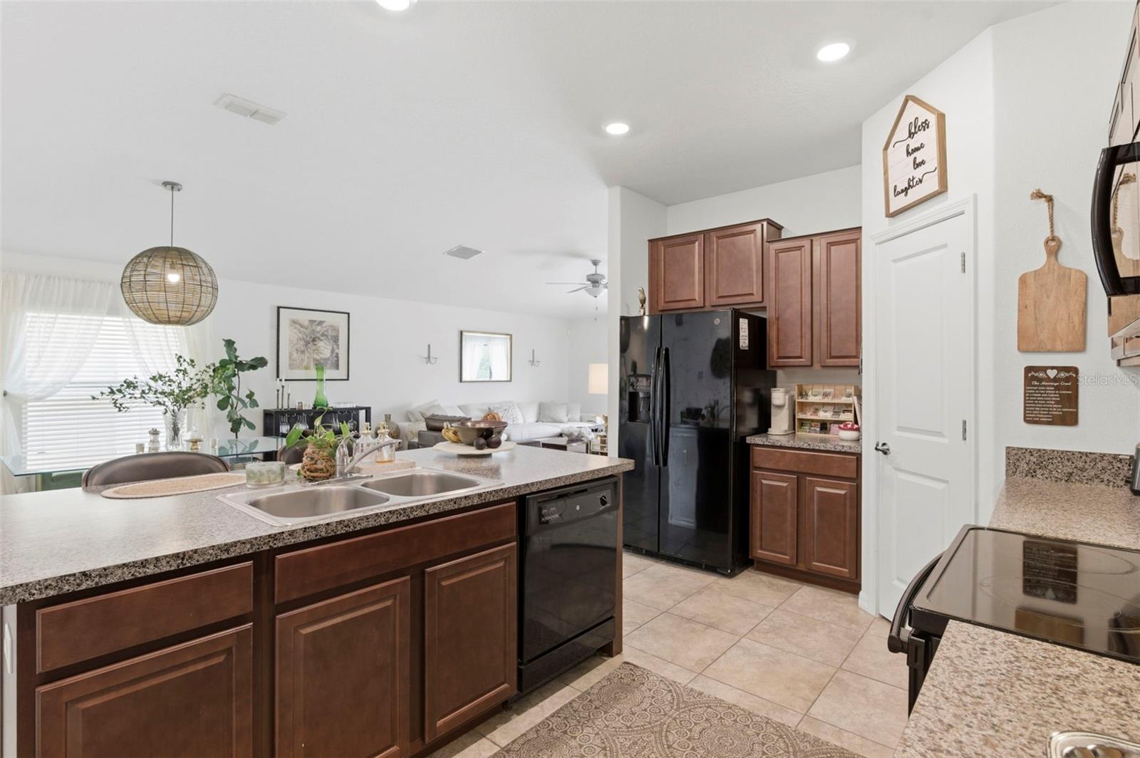 12611 LEMON PEPPER DR — photo 10