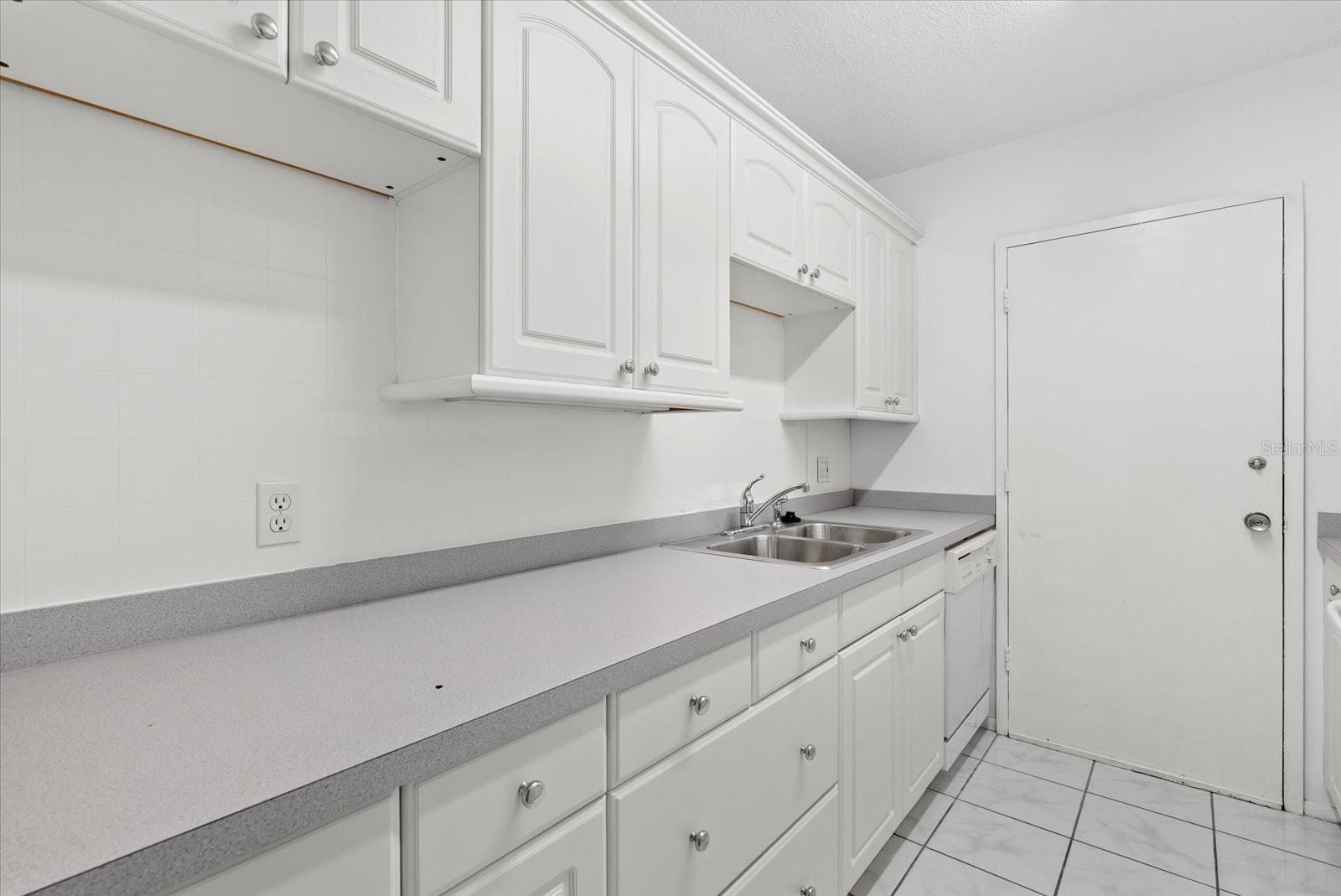 4822 OCEAN BLVD #11E — photo 12
