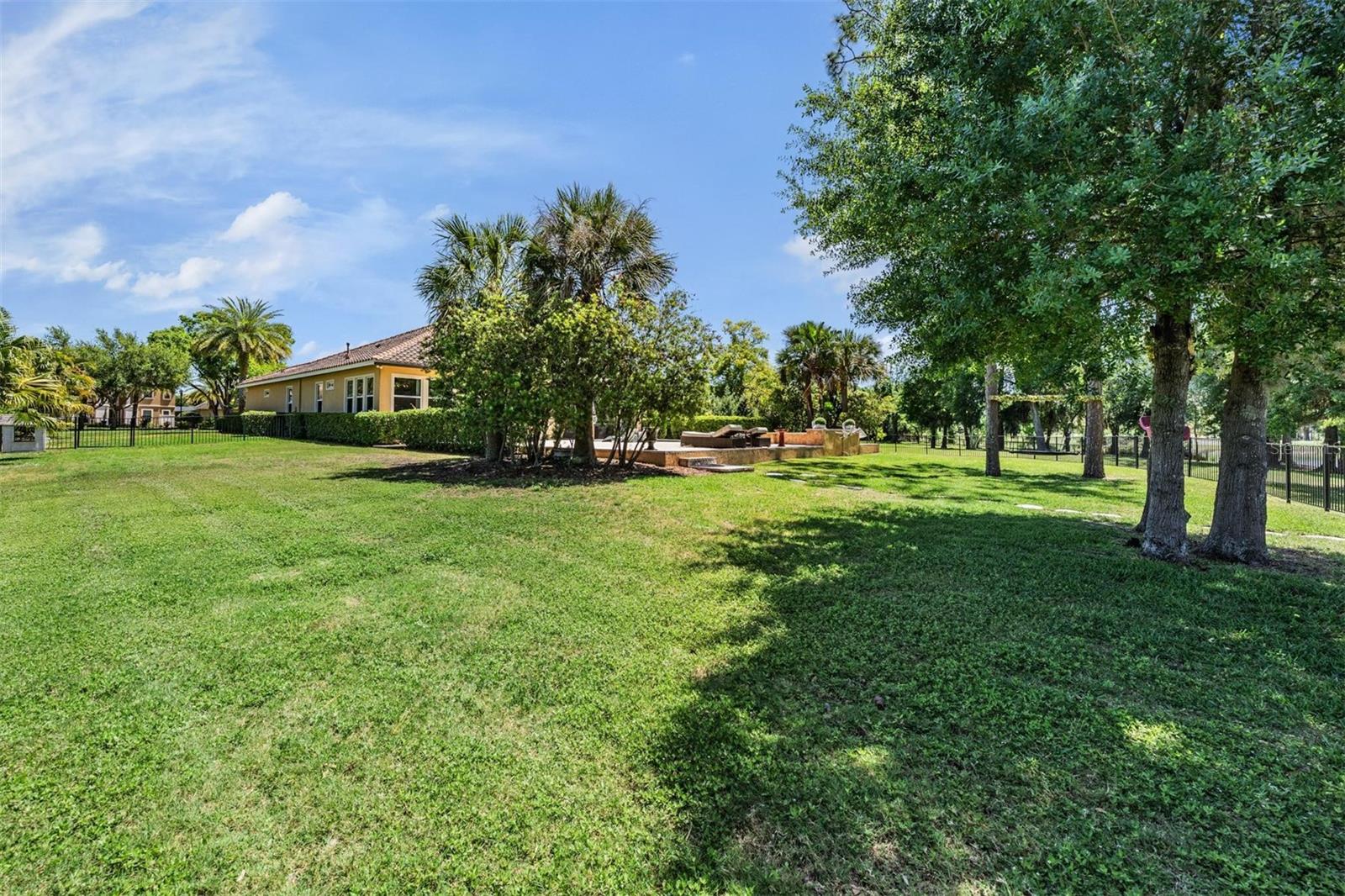 9134 TILLINGHAST DR — photo 59