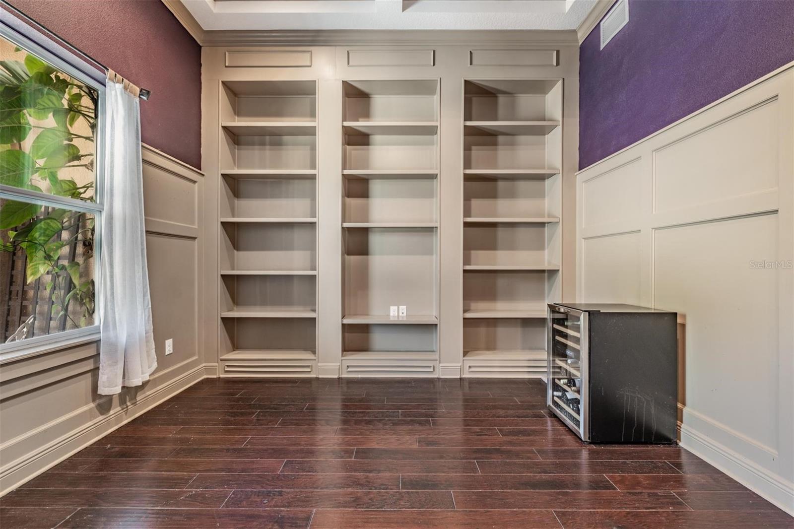 9134 TILLINGHAST DR — photo 13
