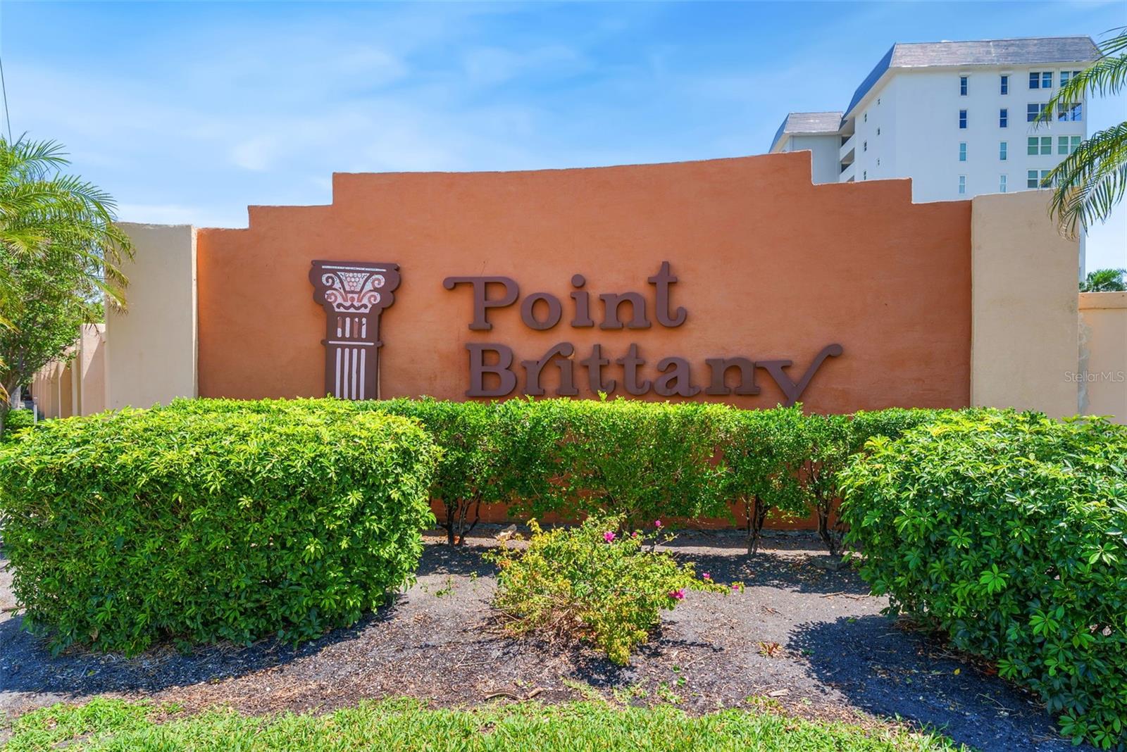 5130 BRITTANY DR S #505 — photo 47