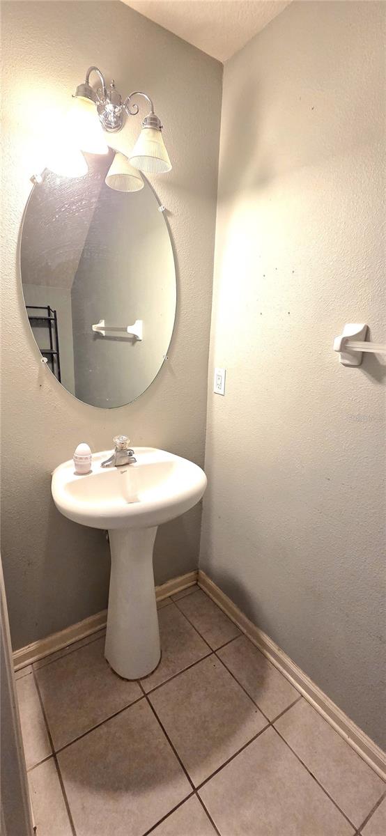 2729 CONCH HOLLOW DR — photo 9