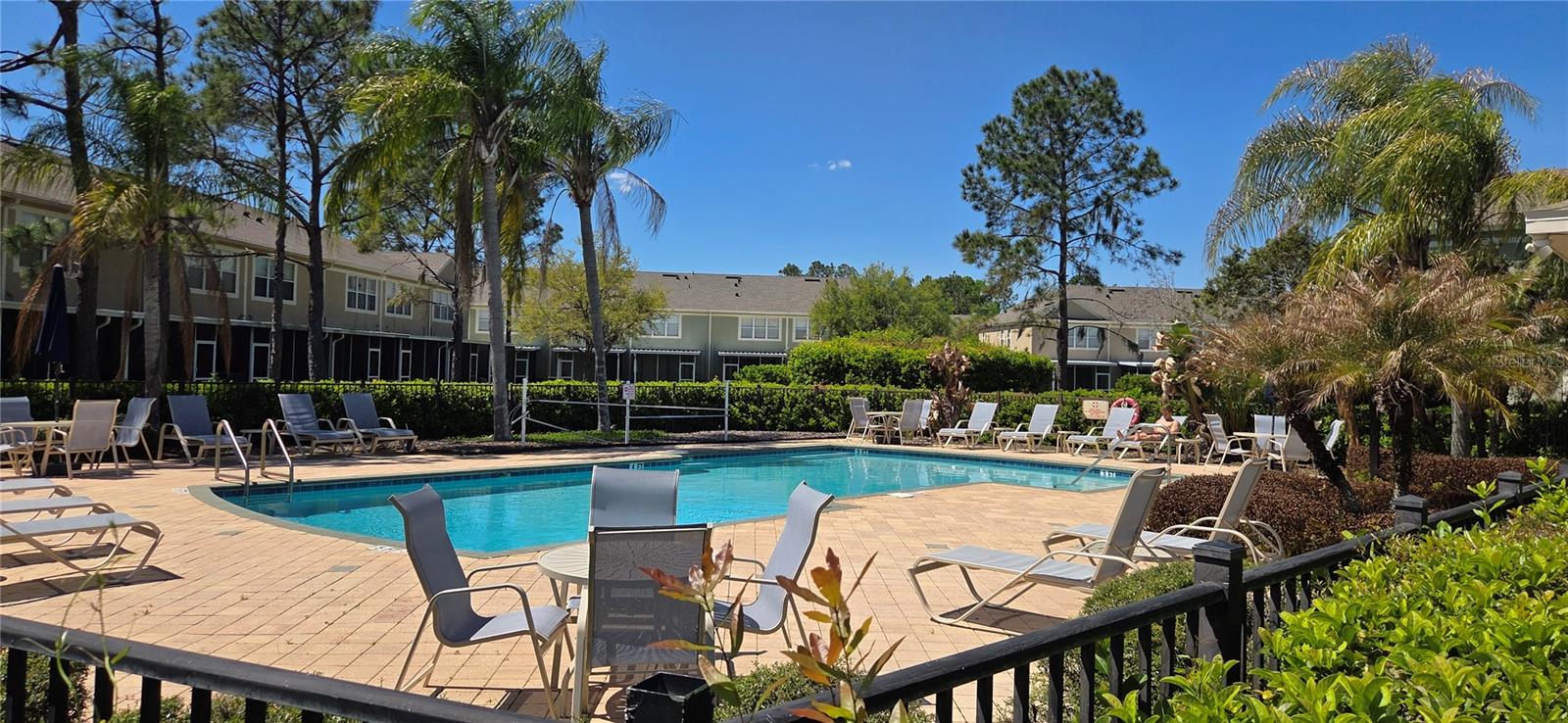 2729 CONCH HOLLOW DR — photo 32