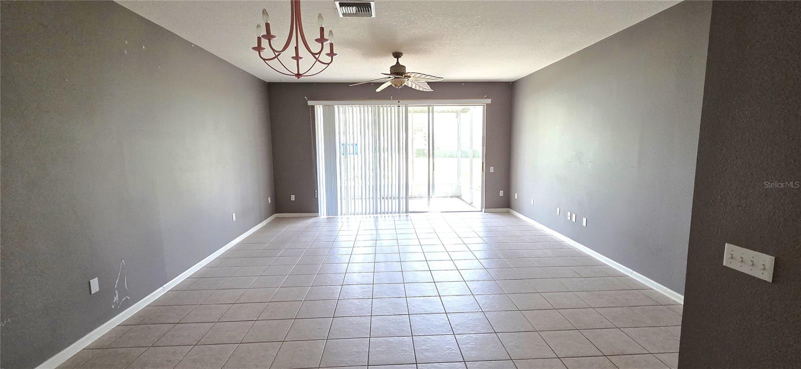 2729 CONCH HOLLOW DR — photo 11
