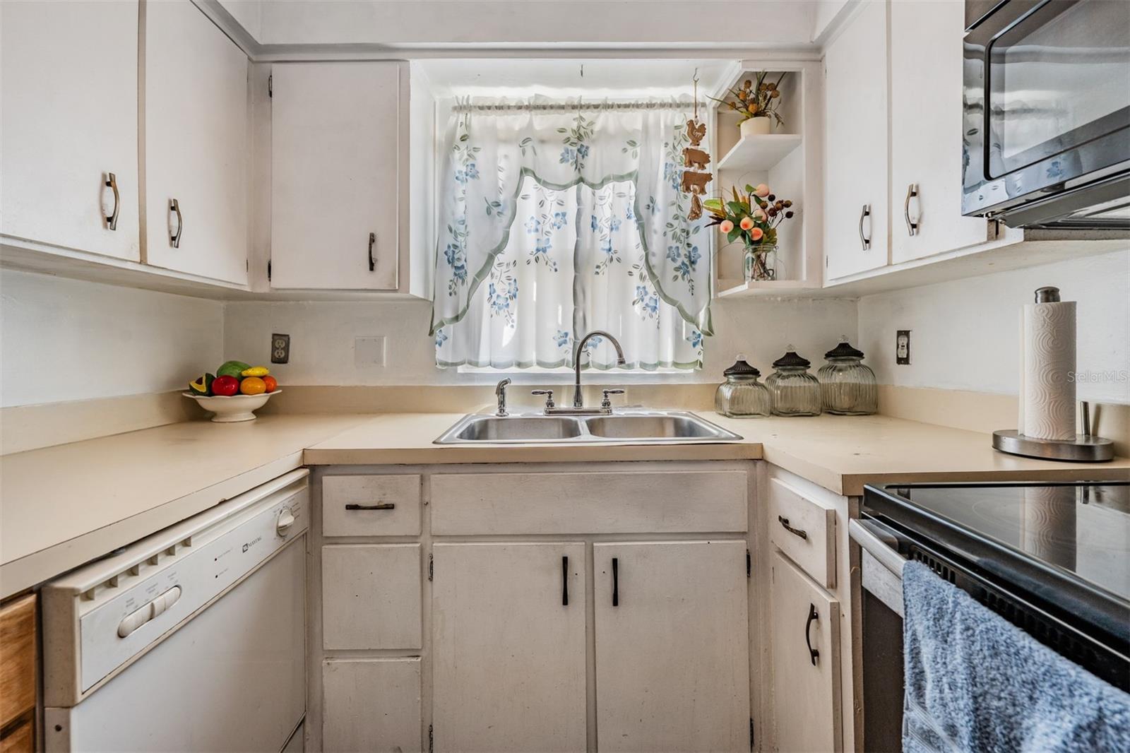 7210 N MANHATTAN AVE #1913 — photo 19